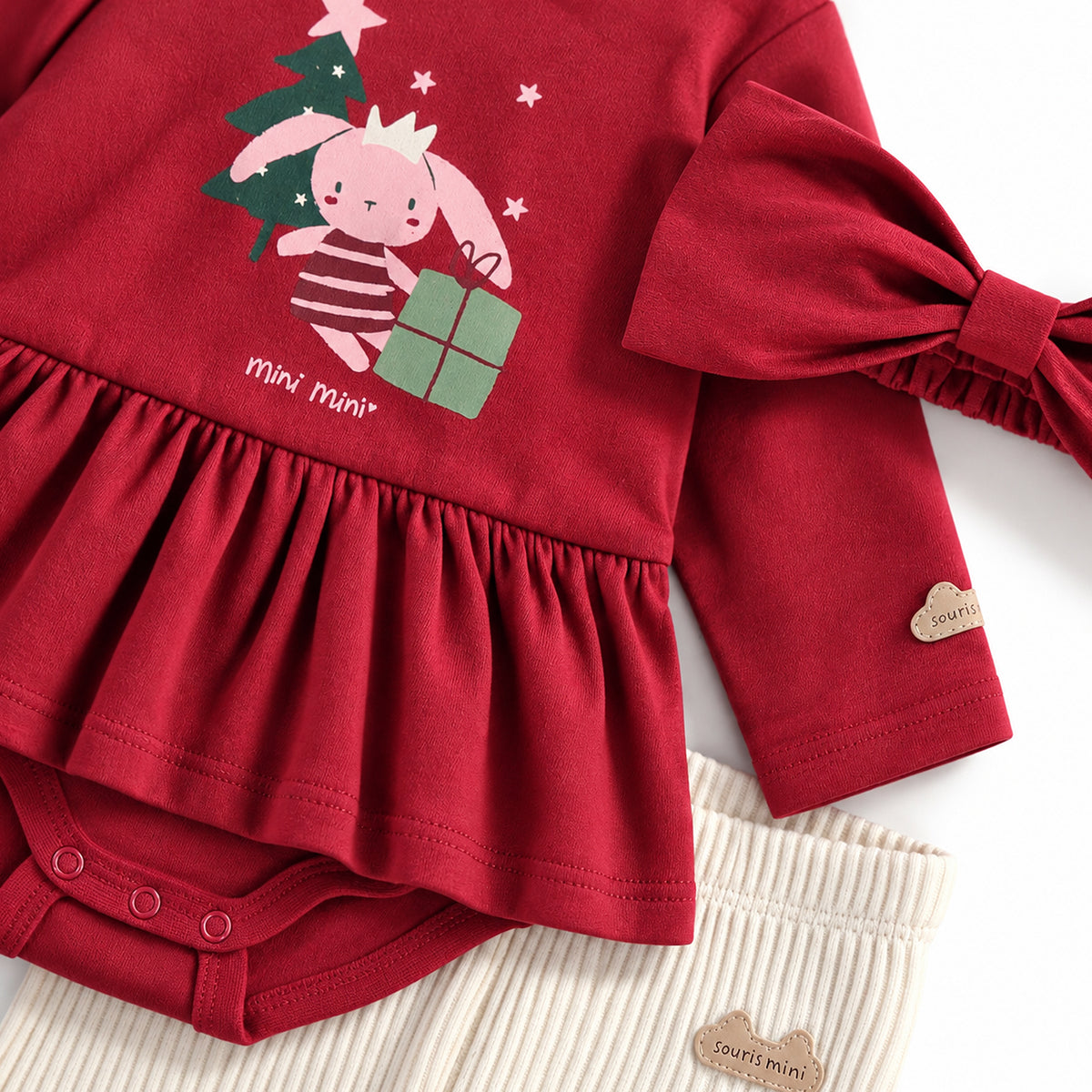 Red and cream three-piece holiday print set, newborn