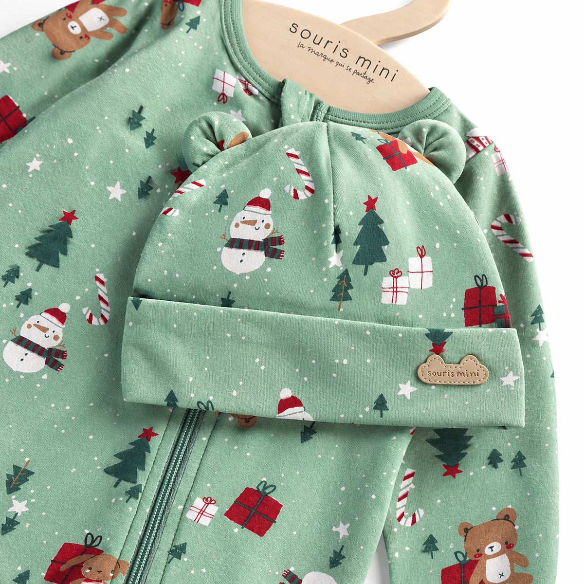Green two-piece holiday print set, newborn