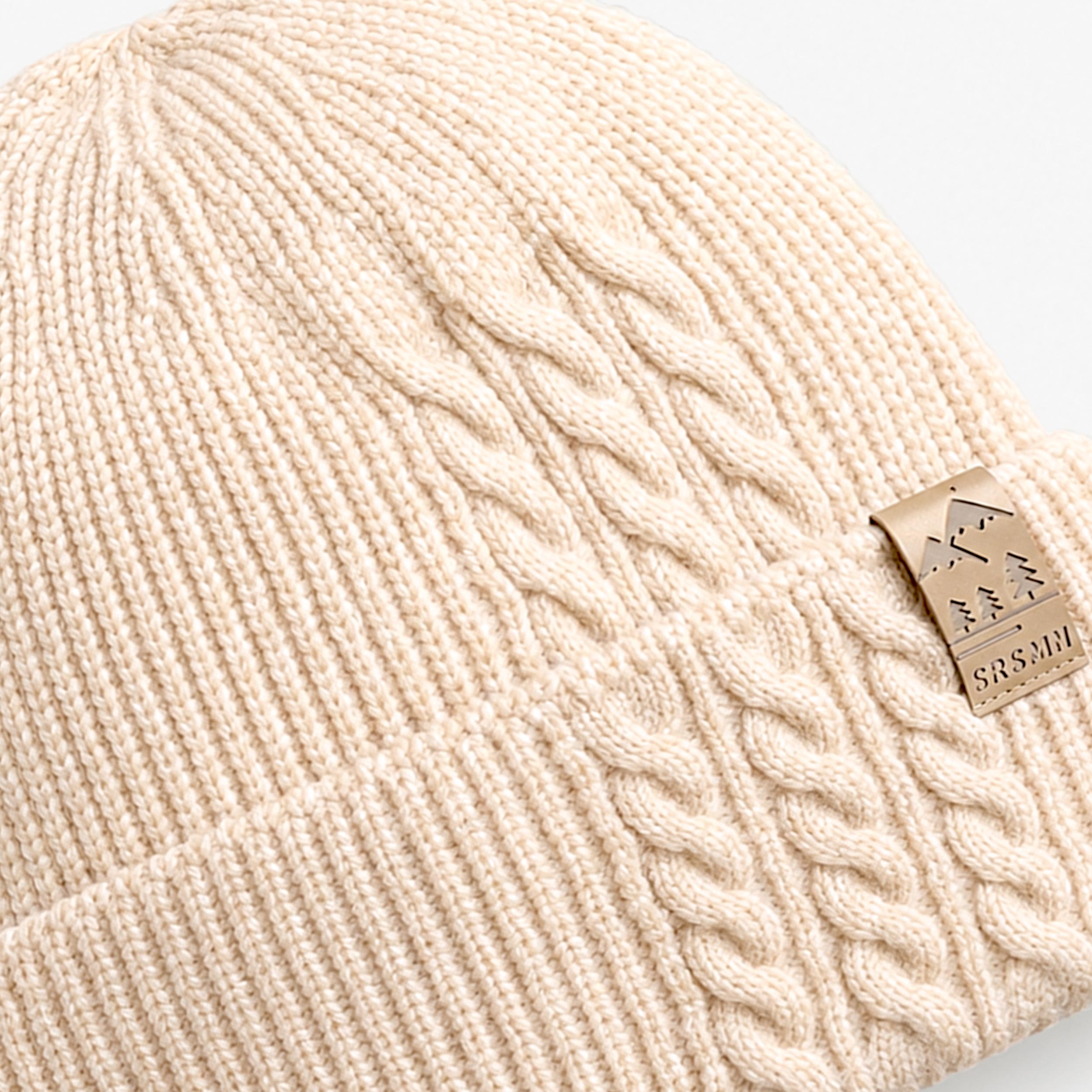 Tuque crème en tricot torsadé, enfant fille