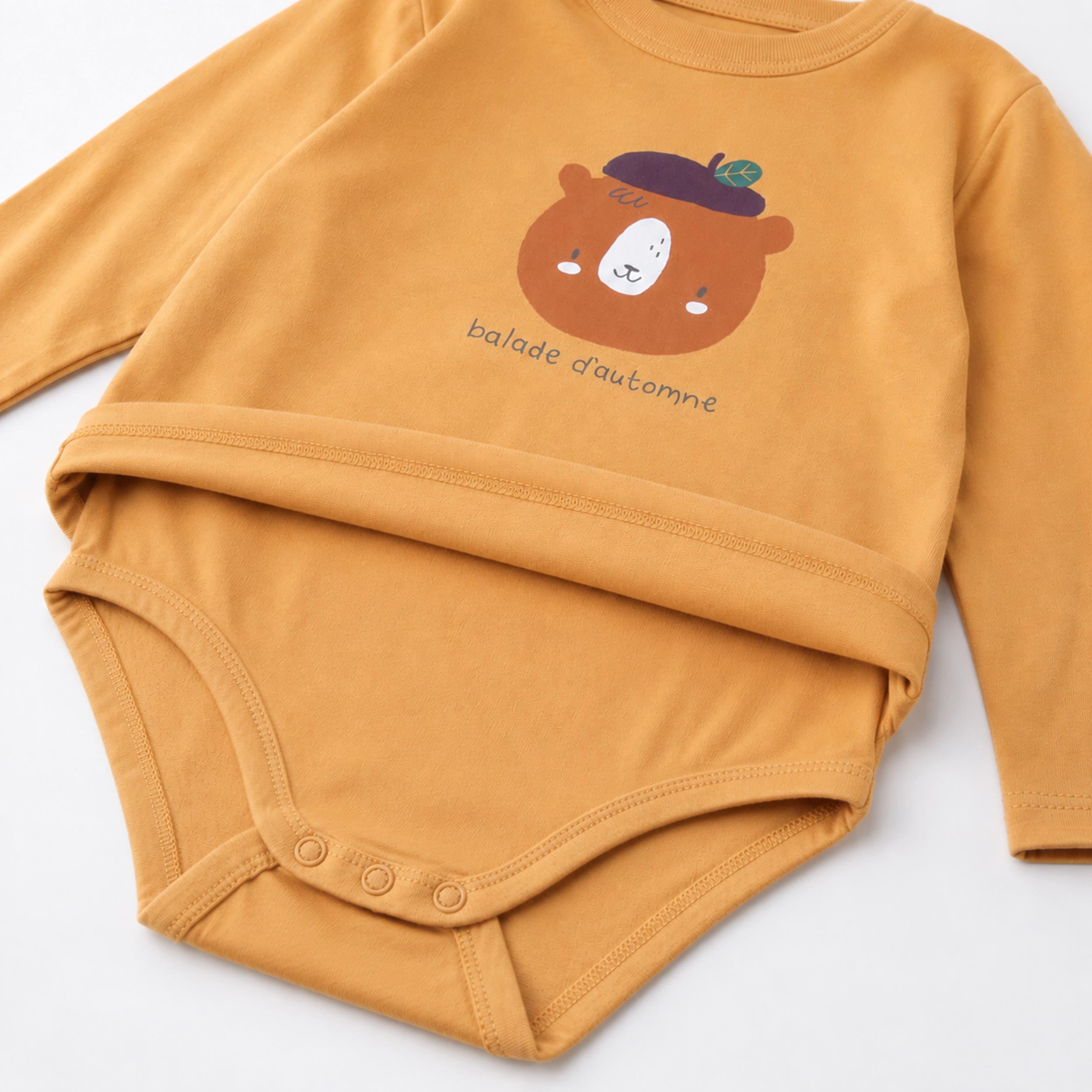 Caramel bear graphic bodysuit, baby