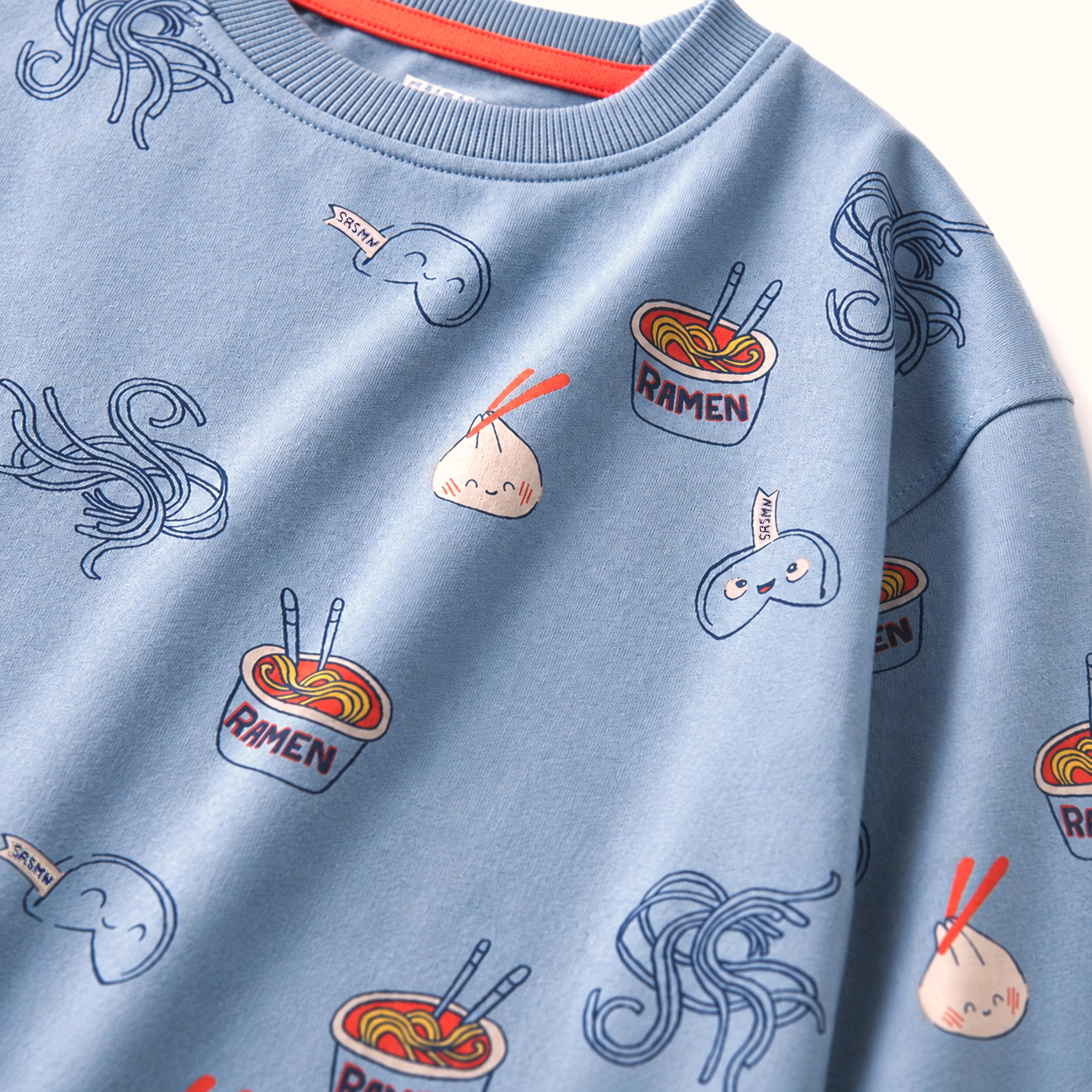 T-shirt bleu à imprimé de ramen, enfant