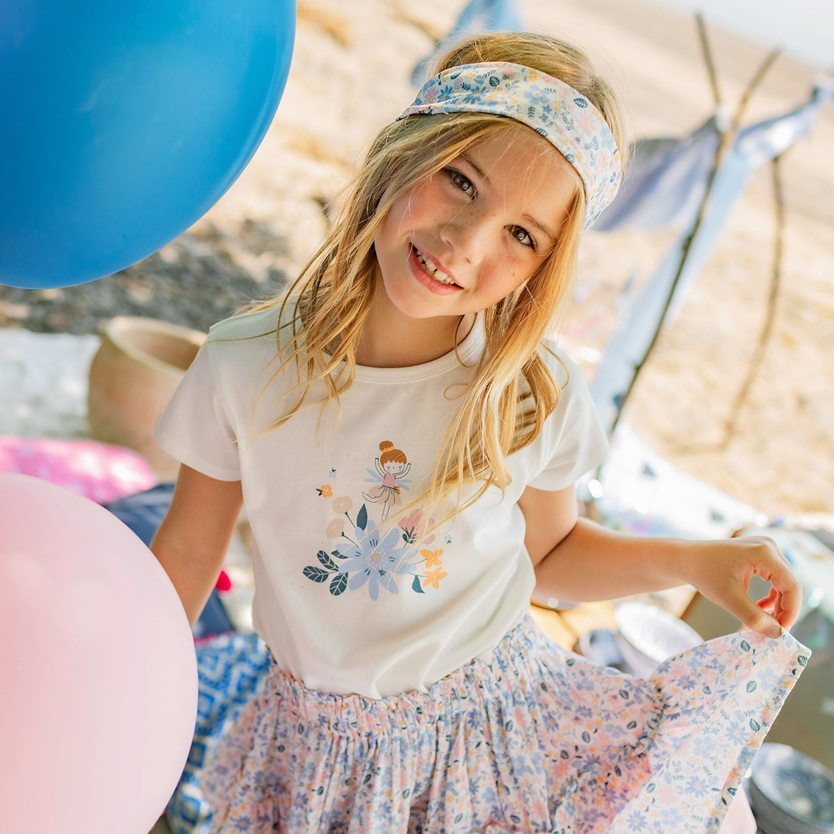 Jupe blanche à motif floral, enfant