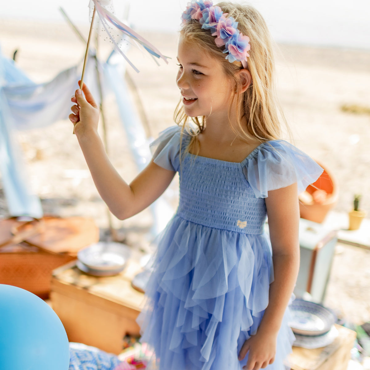 Robe bleue en tulle souple, enfant