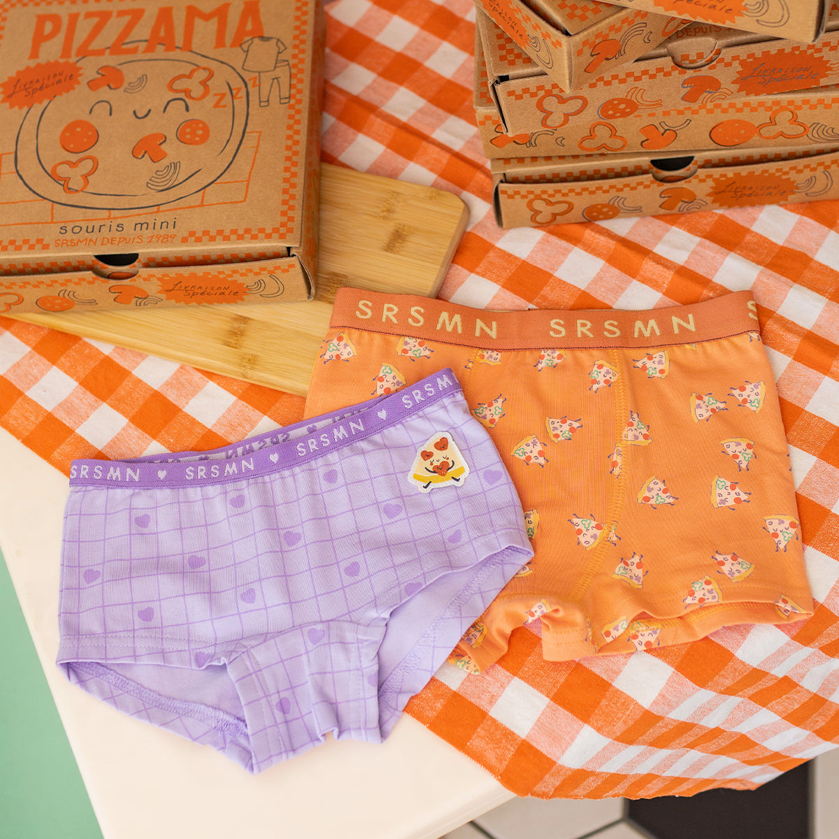 Purple boyshort underwear with hearts and pizza, child