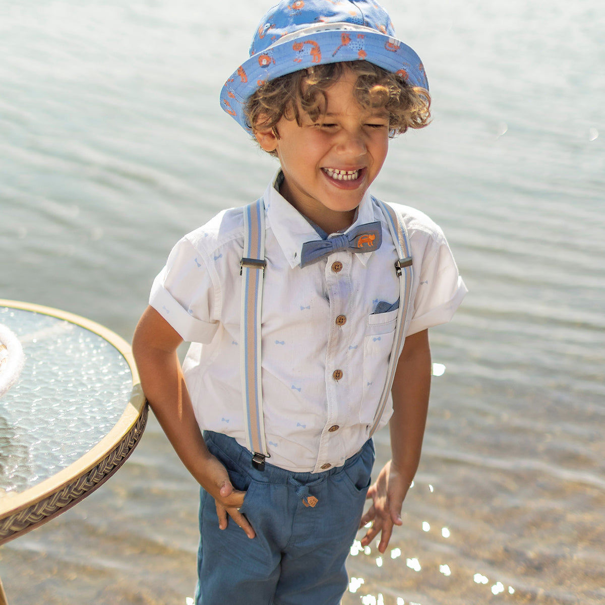 Chemise blanche à motifs, enfant