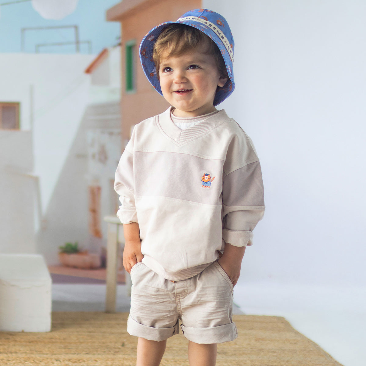 Chandail beige en tricot français, bébé