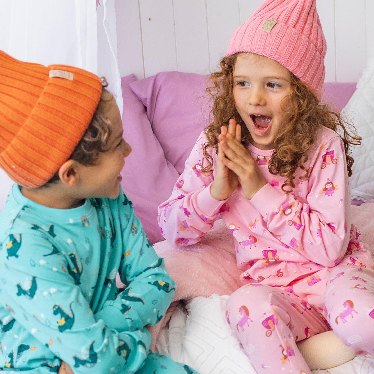 Pyjama deux pièces turquoise à imprimé de dragons, enfant