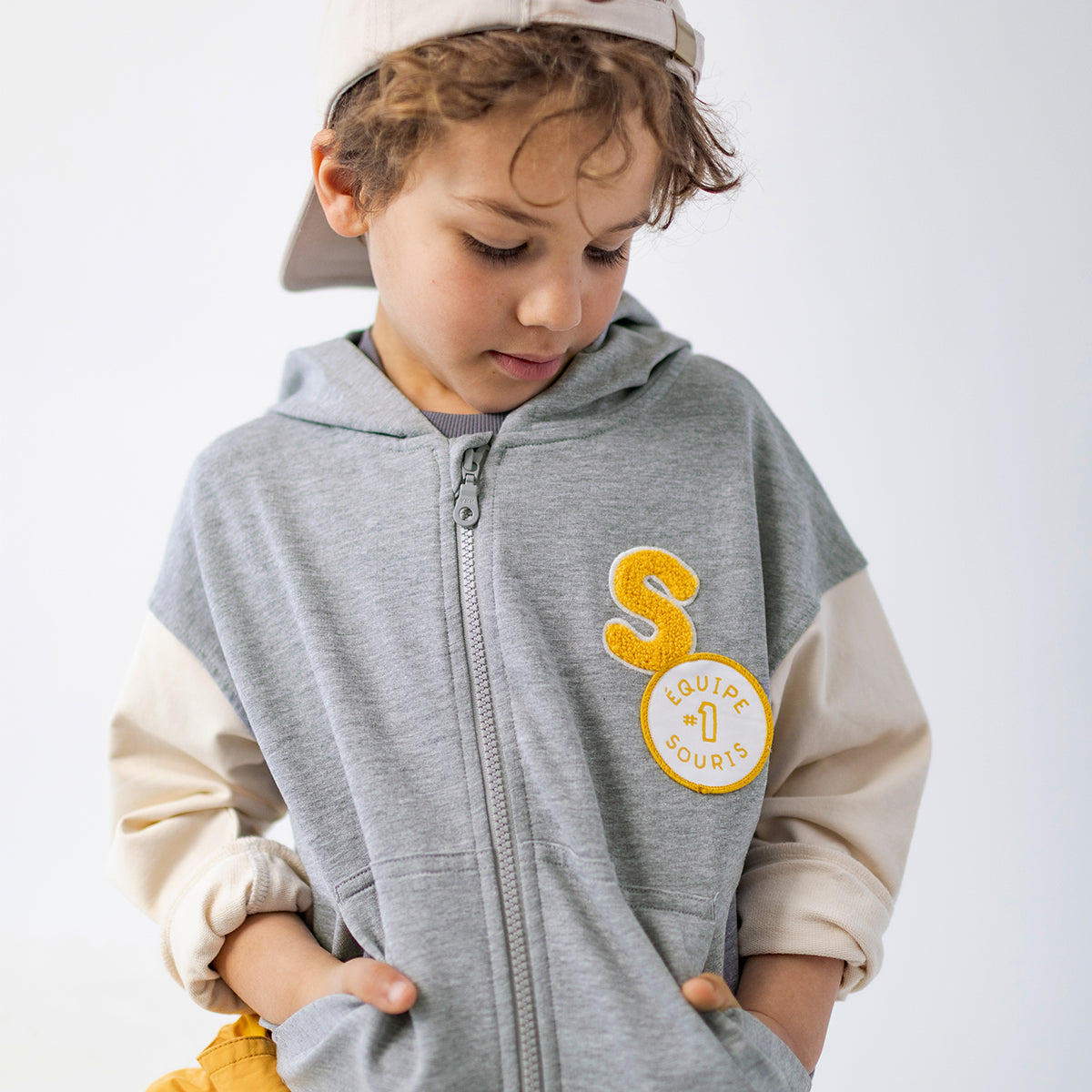 Gray and beige hooded jacket, child