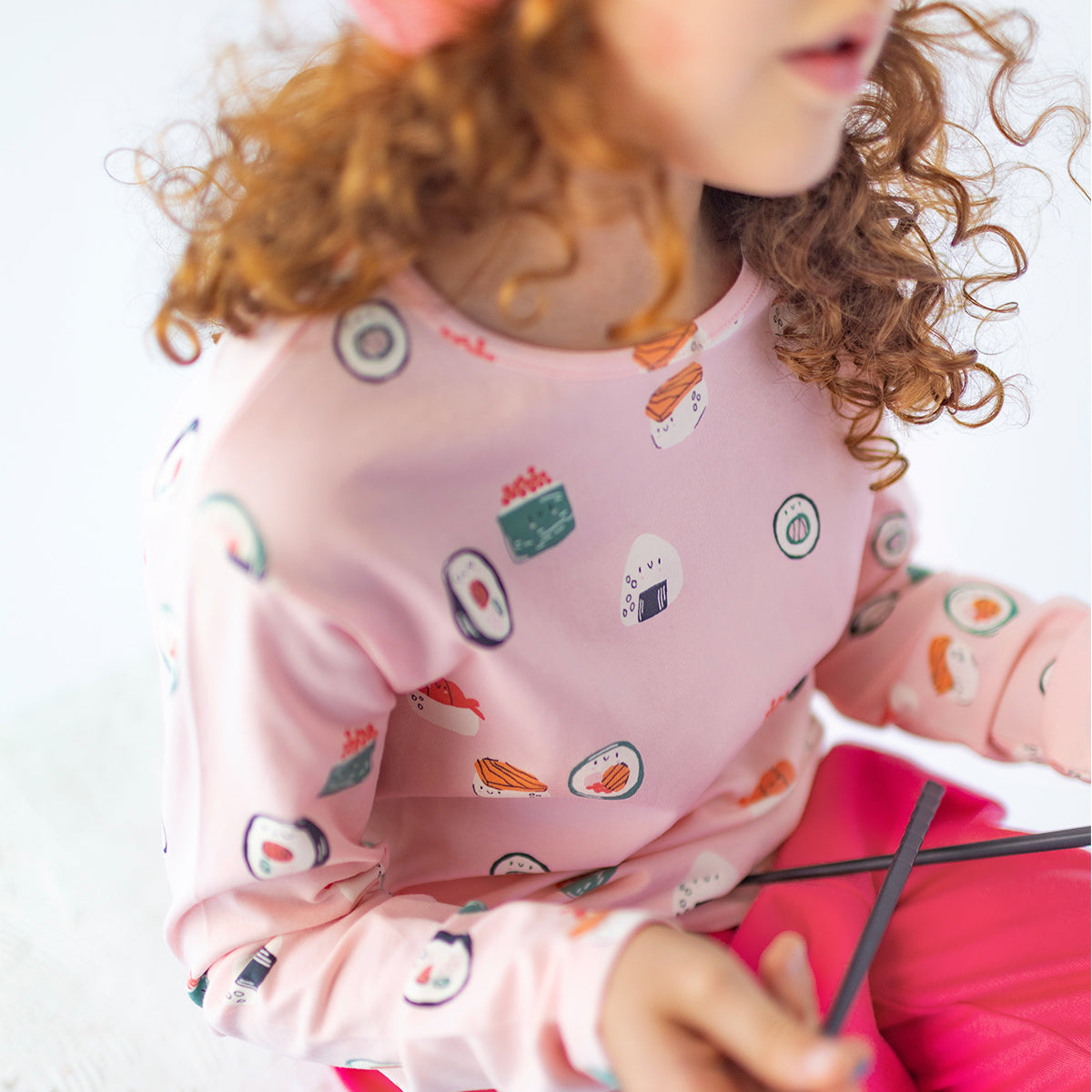 Pink t-shirt with sushi print, child