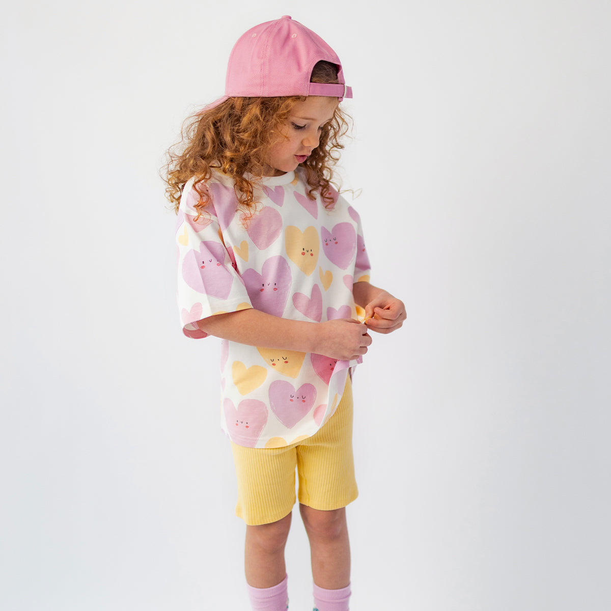 Cream T-shirt with heart pattern, child