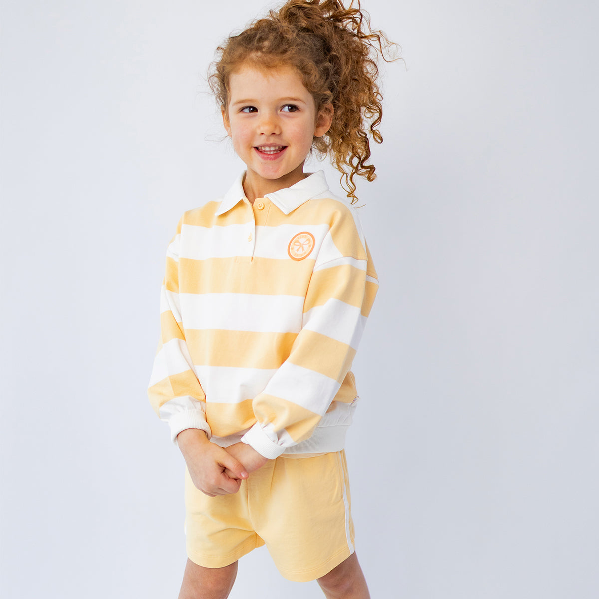 Short jaune en tricot français, enfant