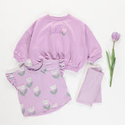 Chandail ample lilas avec motif de tulipe en coton français, bébé || Loose-fitting lilac sweater with tulip motif in french cotton, baby