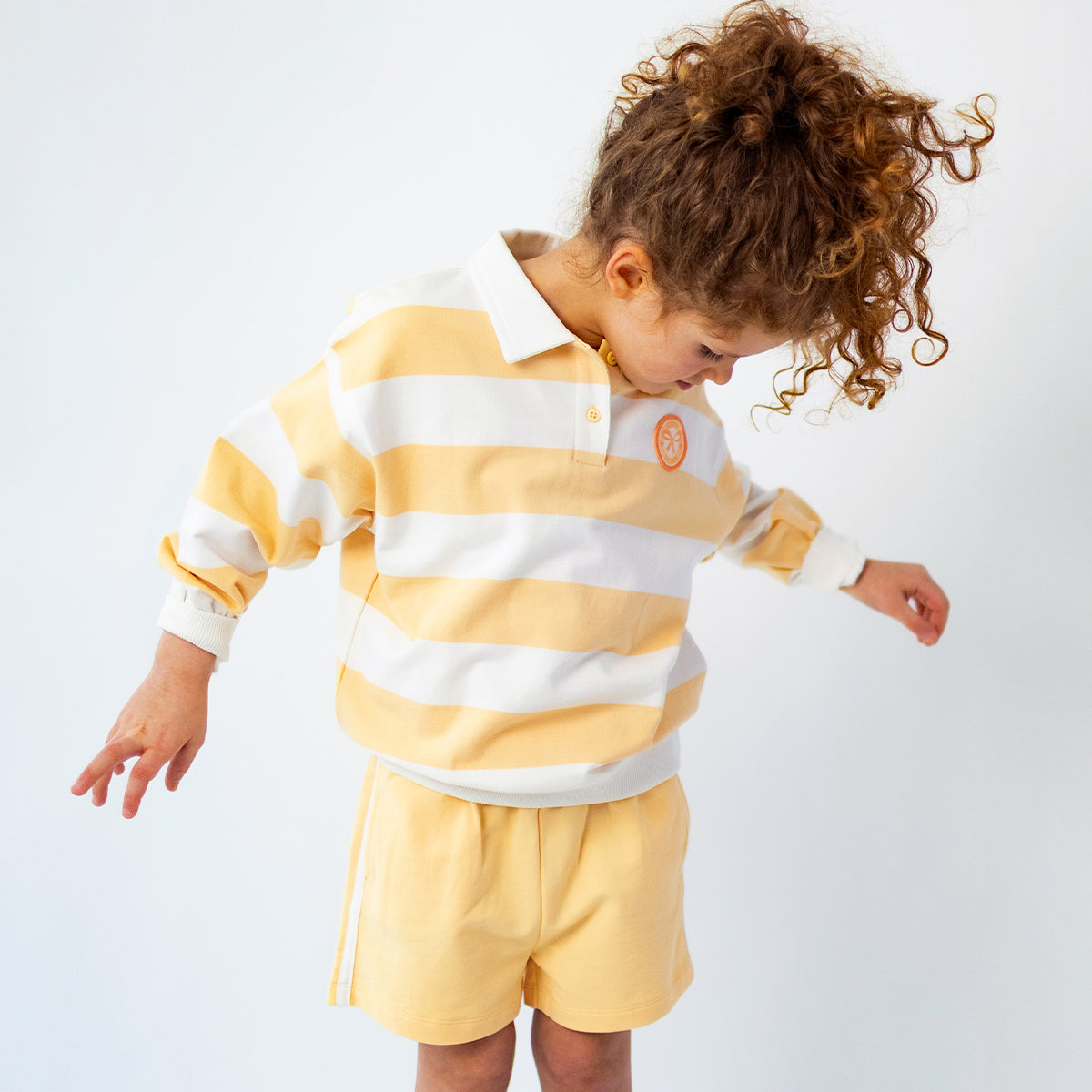 Chandail crème et jaune à rayures avec col polo, enfant