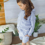 Short ample bleu céleste en coton français, enfant || Loose-fitting celestial blue short in french cotton, child