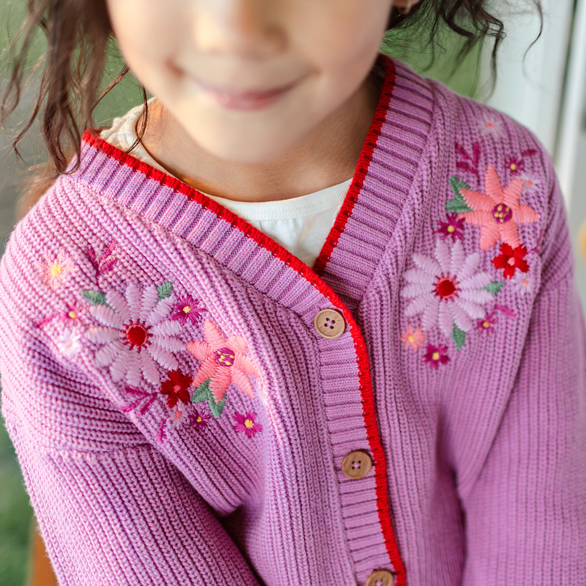 Cardigan mauve en tricot, enfant