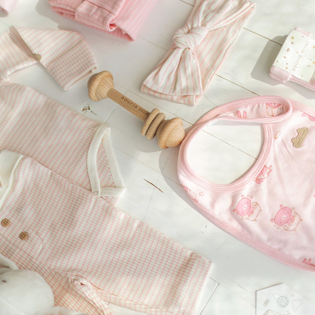 Pink and cream “The Signature” gift set (11 pieces), newborn