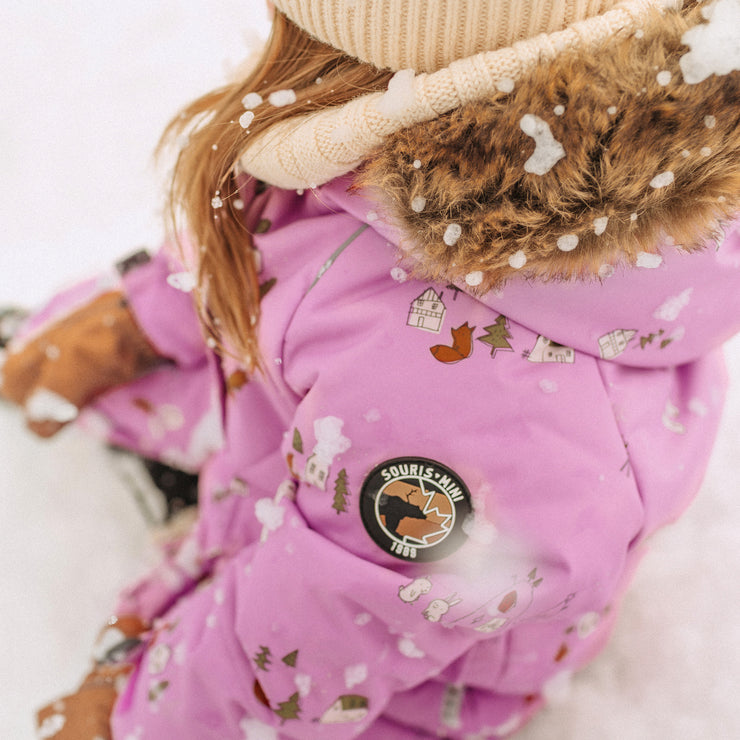 Habit de neige mauve une-pièce avec motifs et fausse fourrure, bébé || One-piece purple snowsuit with patterns and faux fur, baby
