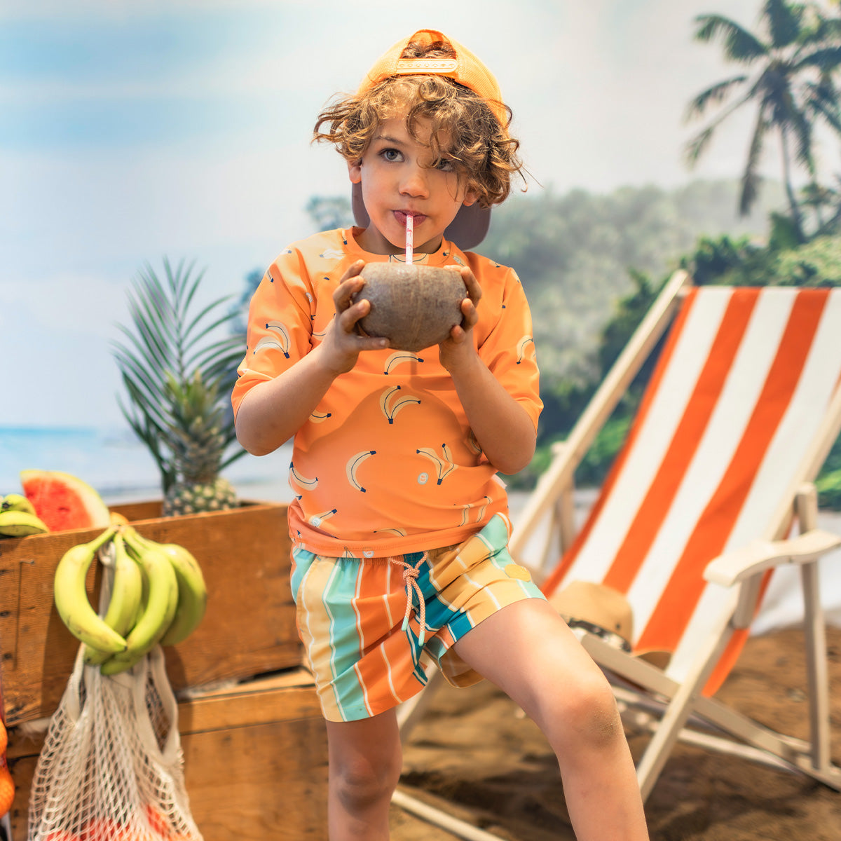Short de bain à rayures colorées, enfant