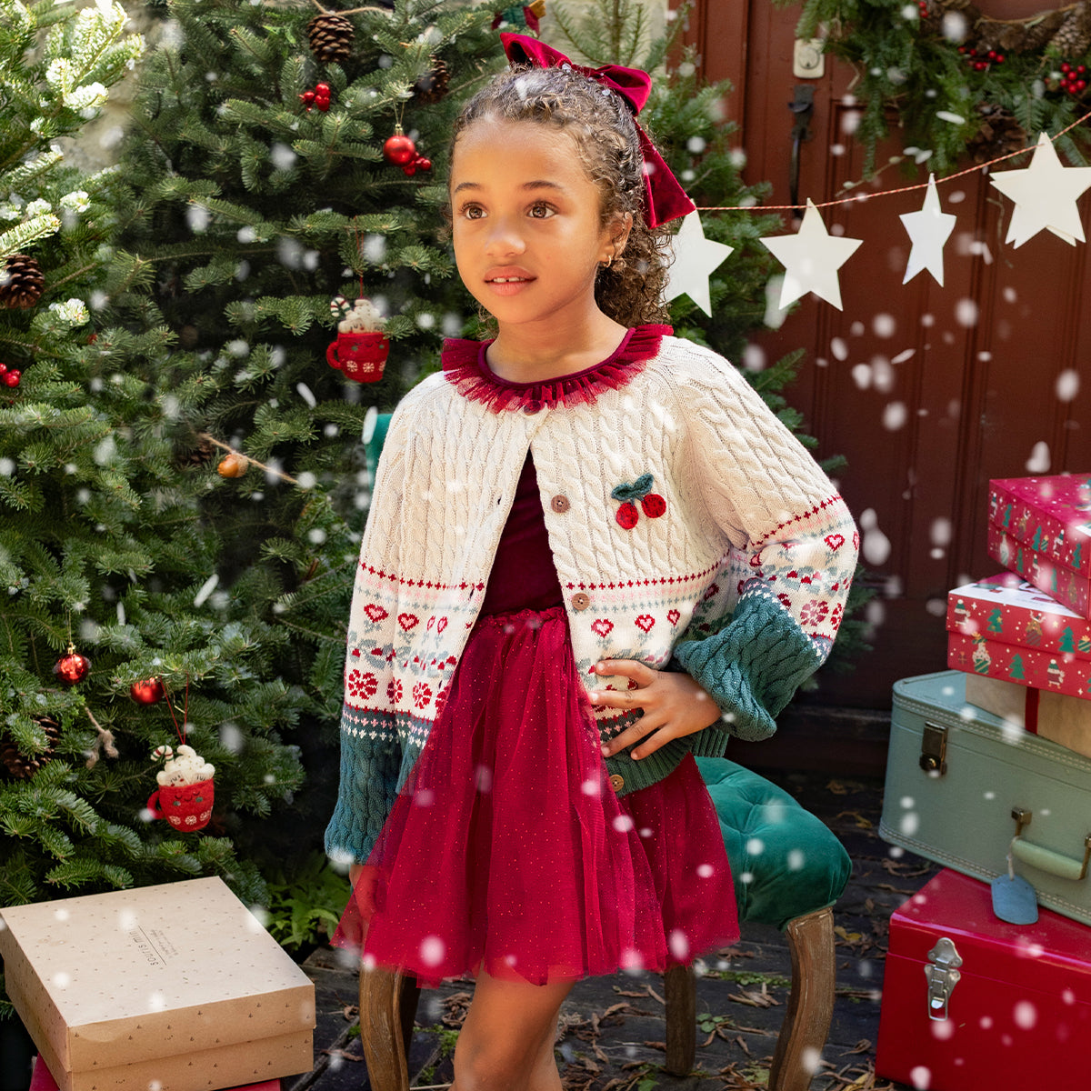 Cardigan crème et vert en tricot des Fêtes, enfant