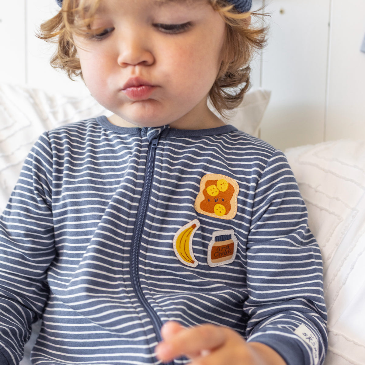 Pyjama une pièce bleu à rayures, bébé