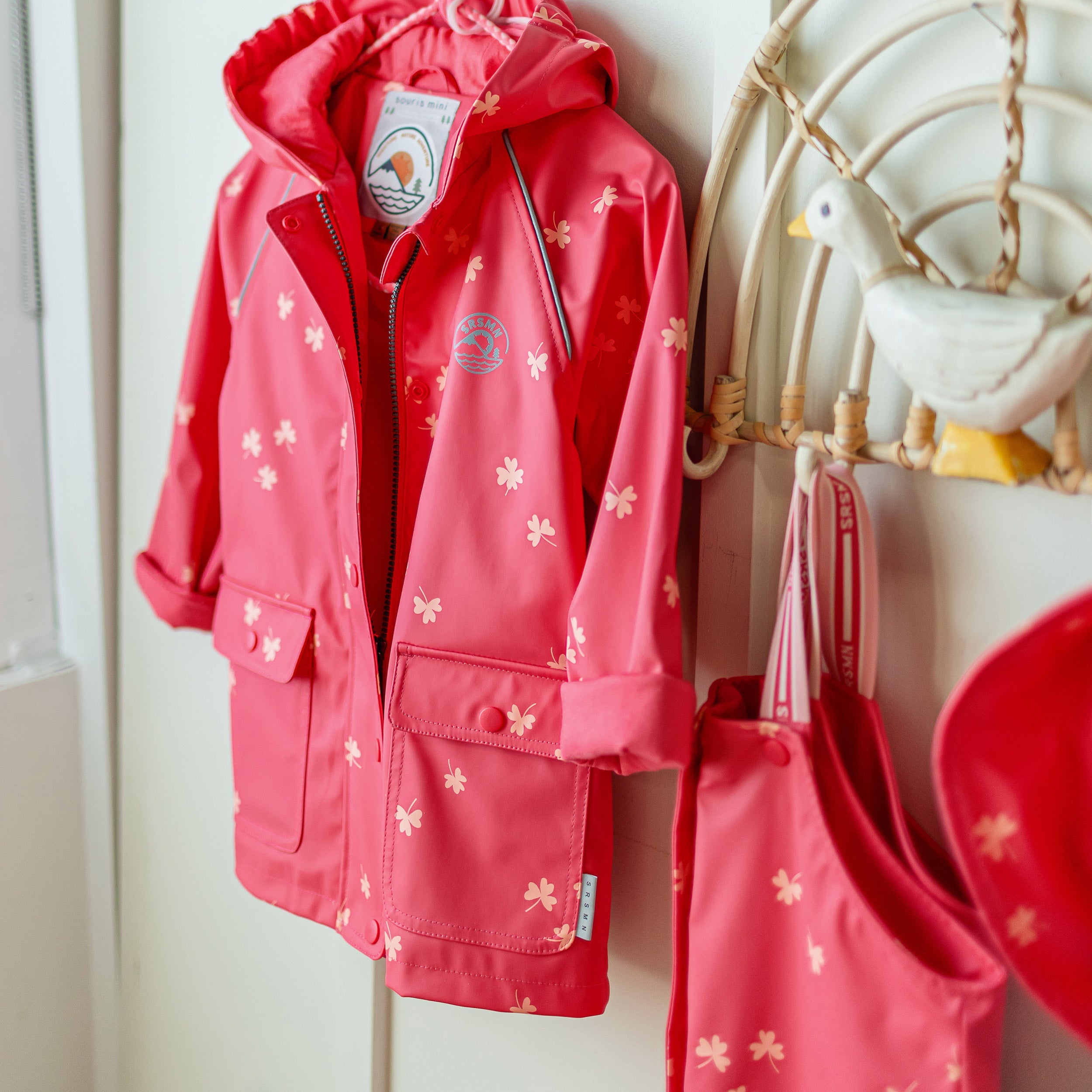 Pink polyurethane rain overalls, child