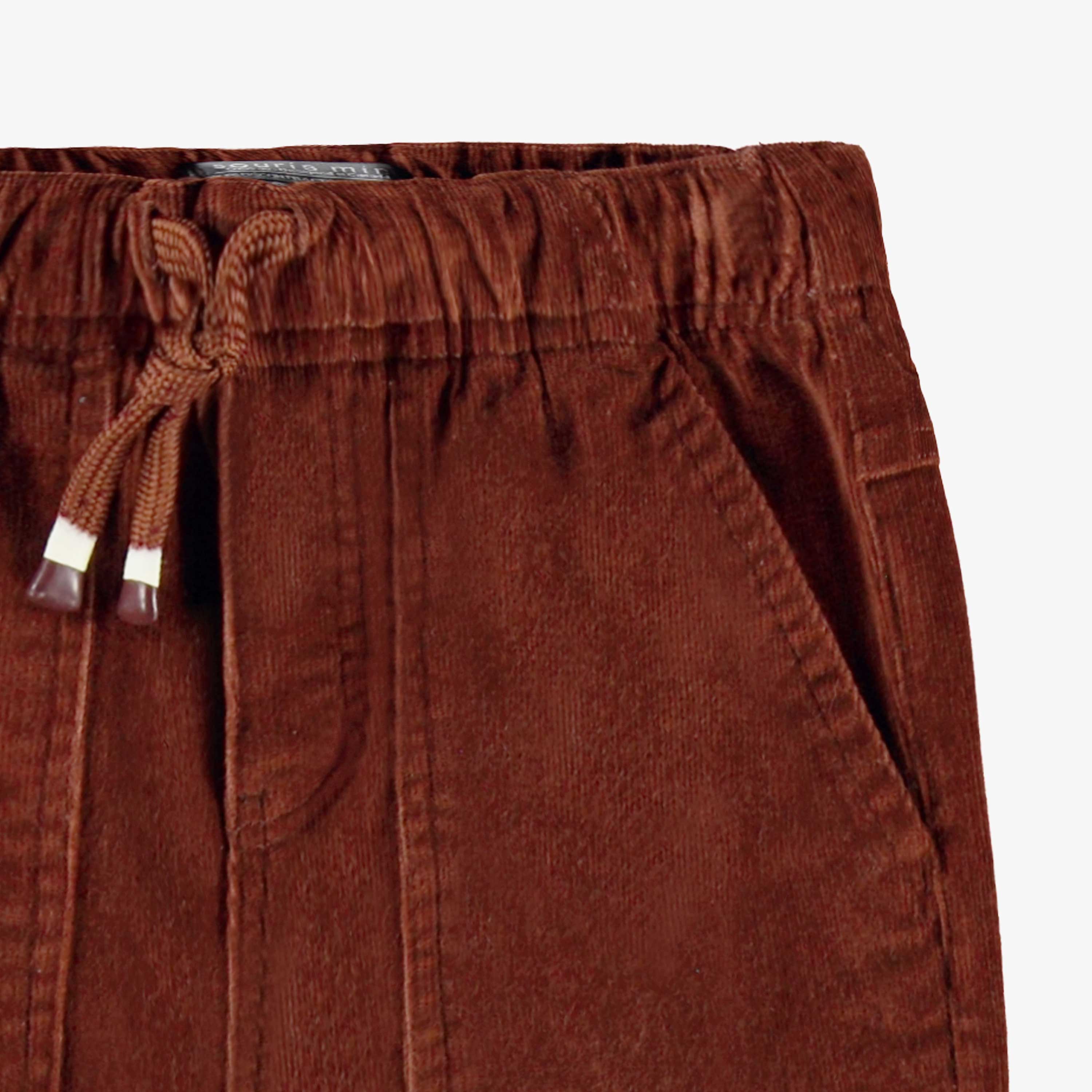 Zoom détails du pantalon brun en velours côtelé, enfant