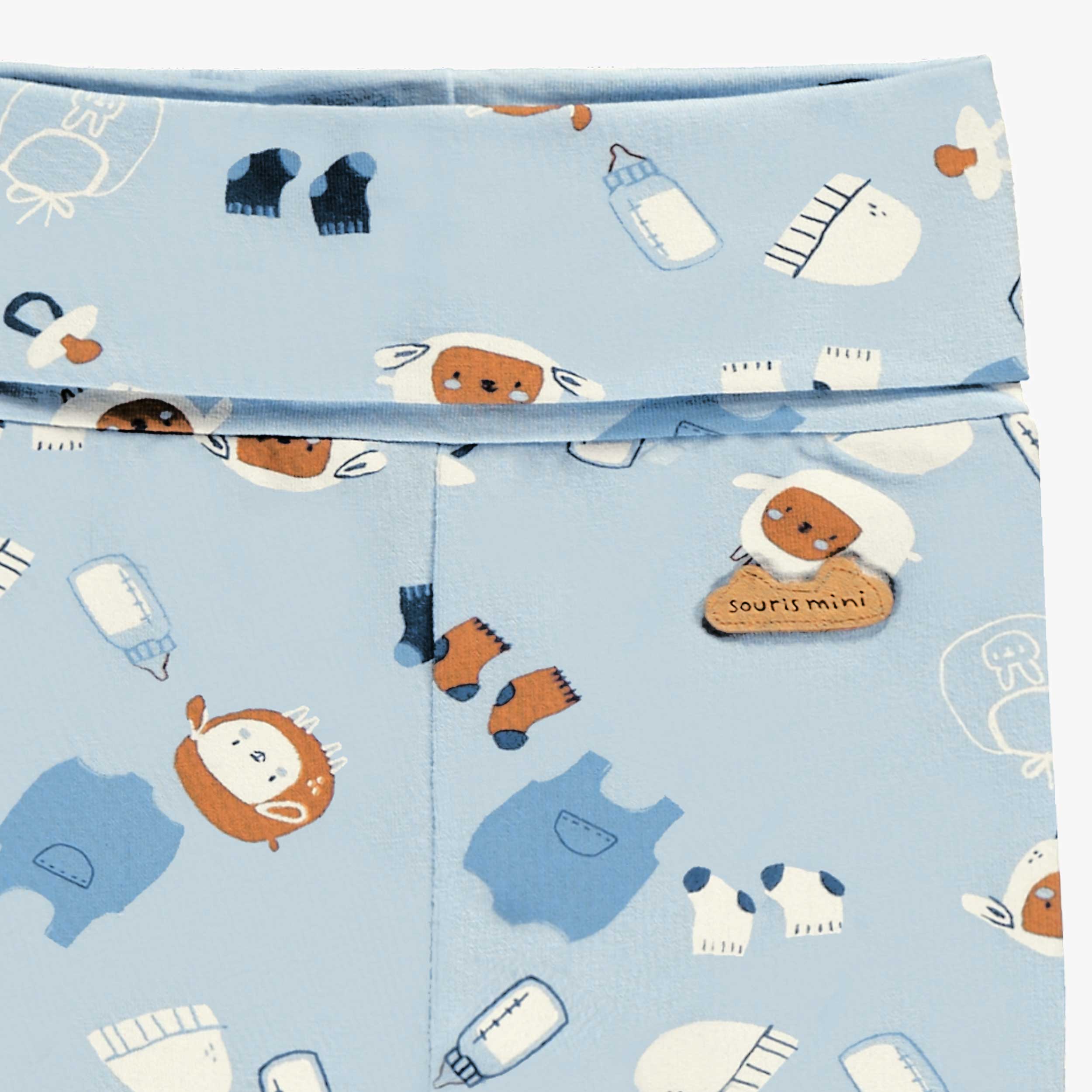 Zoom des motifs du legging évolutif bleu à motifs, naissance