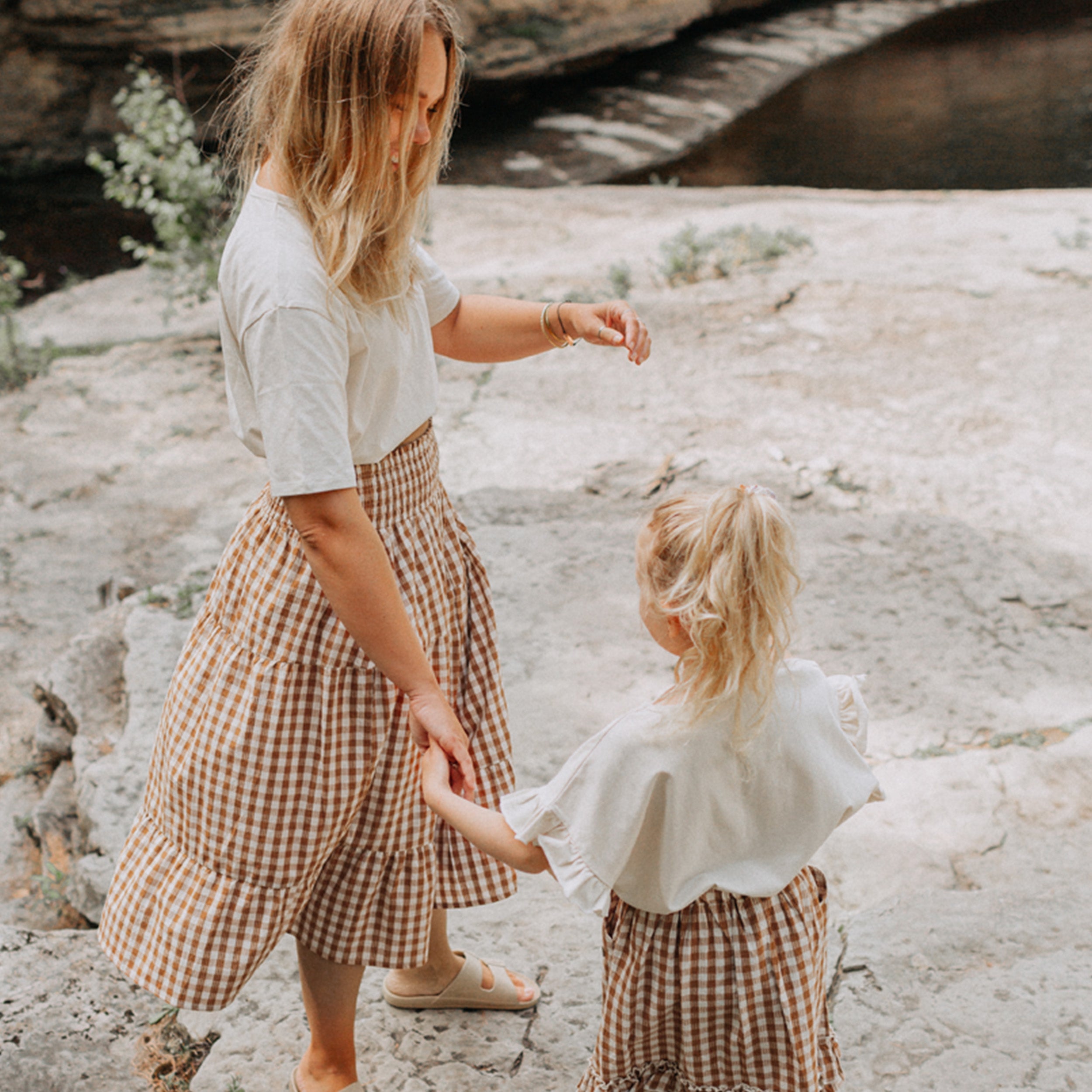 Cream and brown checkered skirt in seersucker, child
