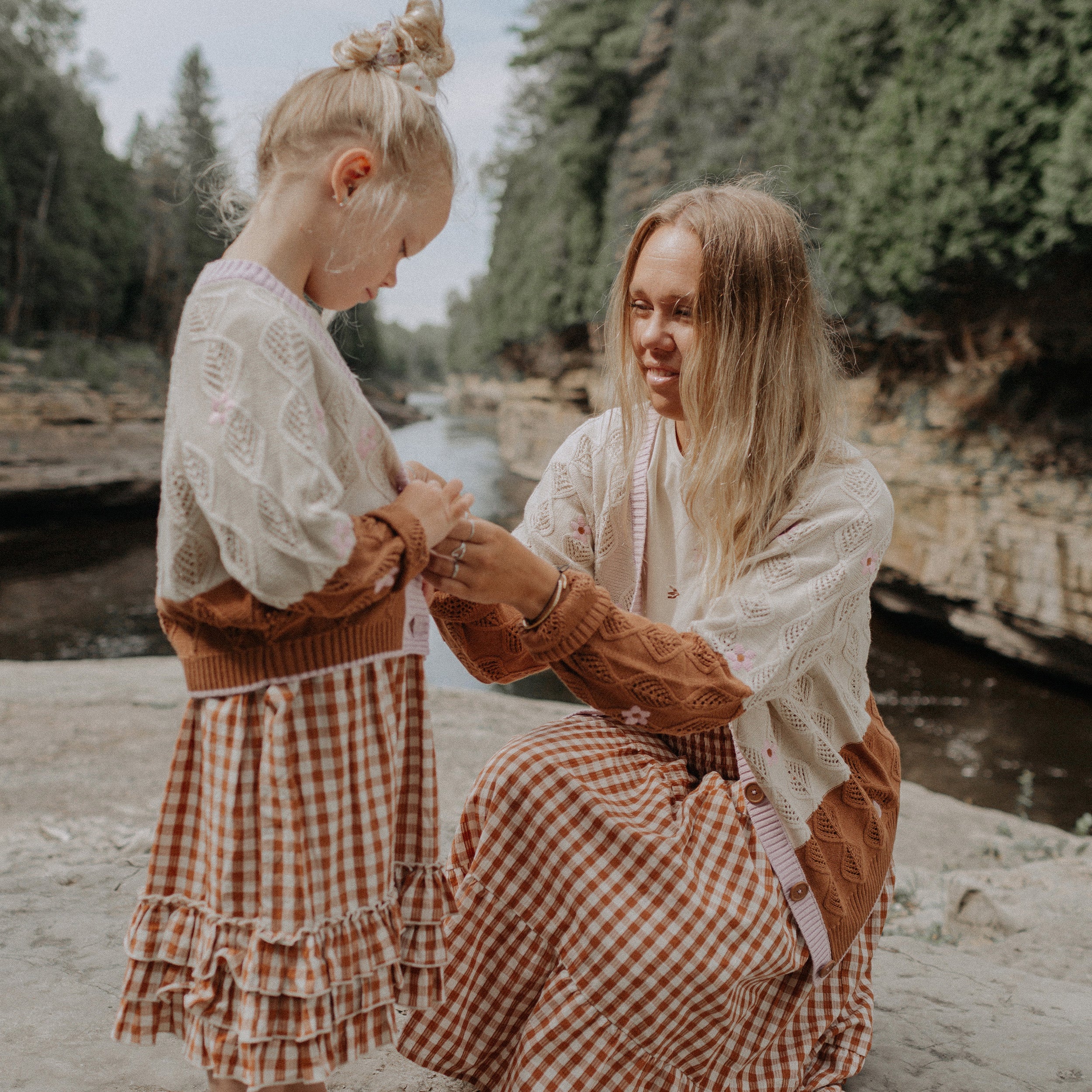 Cream and brown checkered skirt in seersucker, child