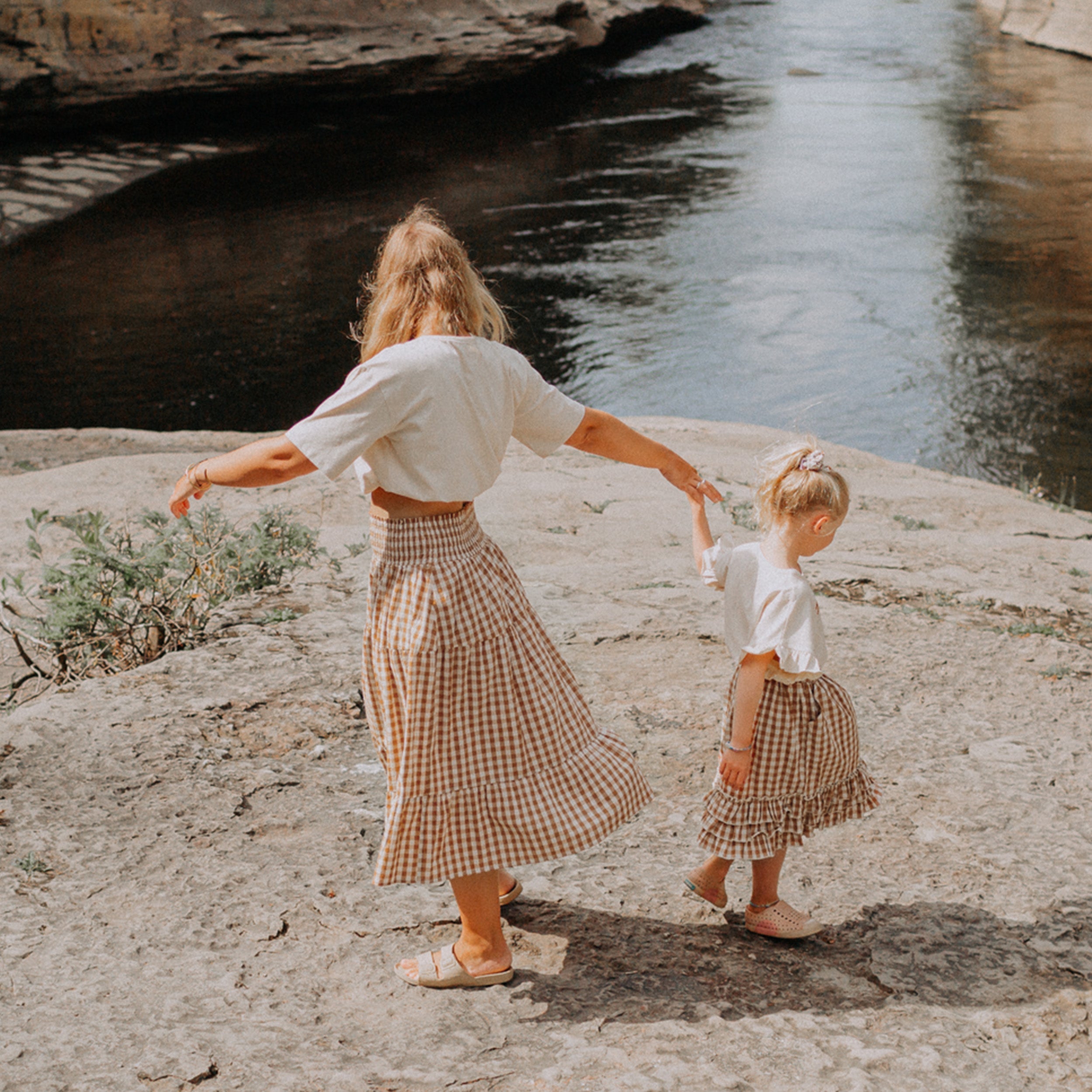 Cream and brown checkered skirt in seersucker, child