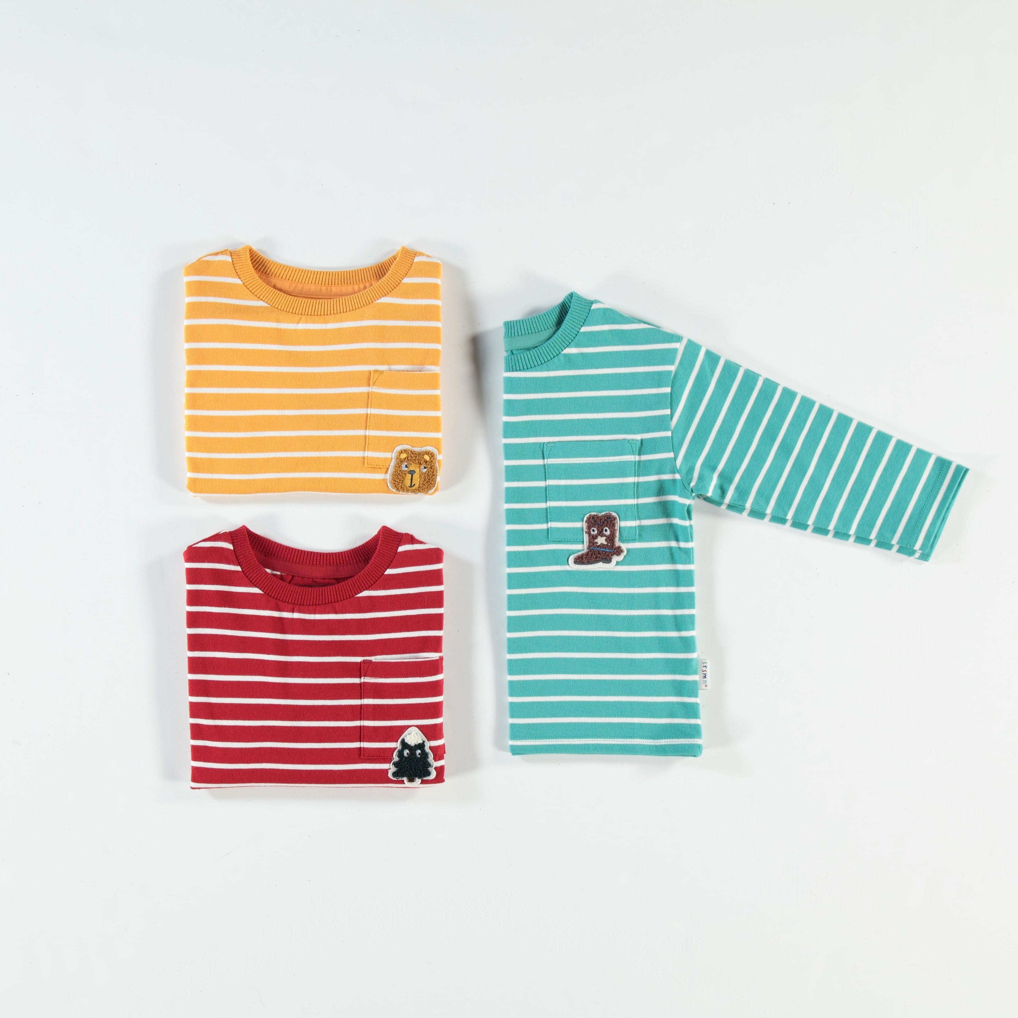 Présentation du t-shirt orange à rayures, bébé