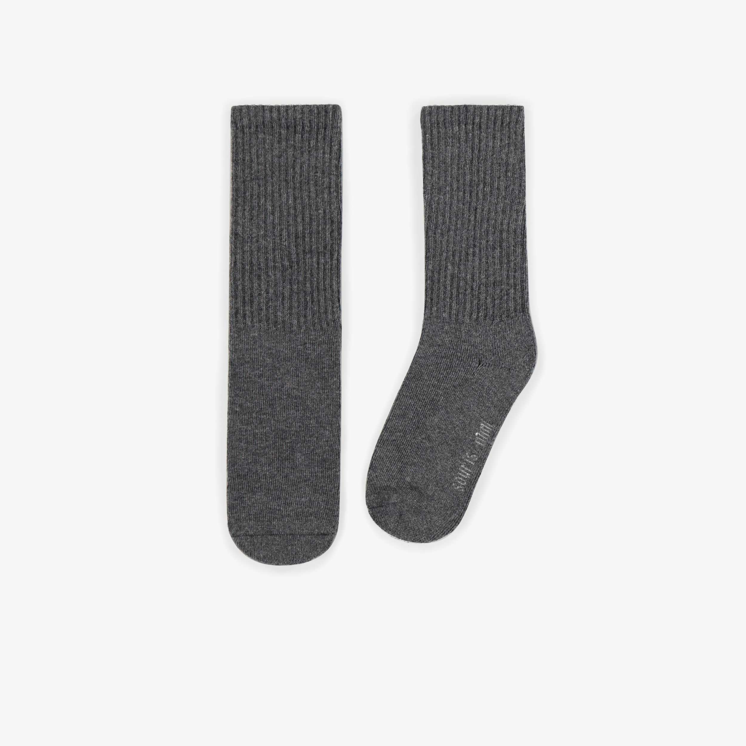 Chaussettes grises, enfant