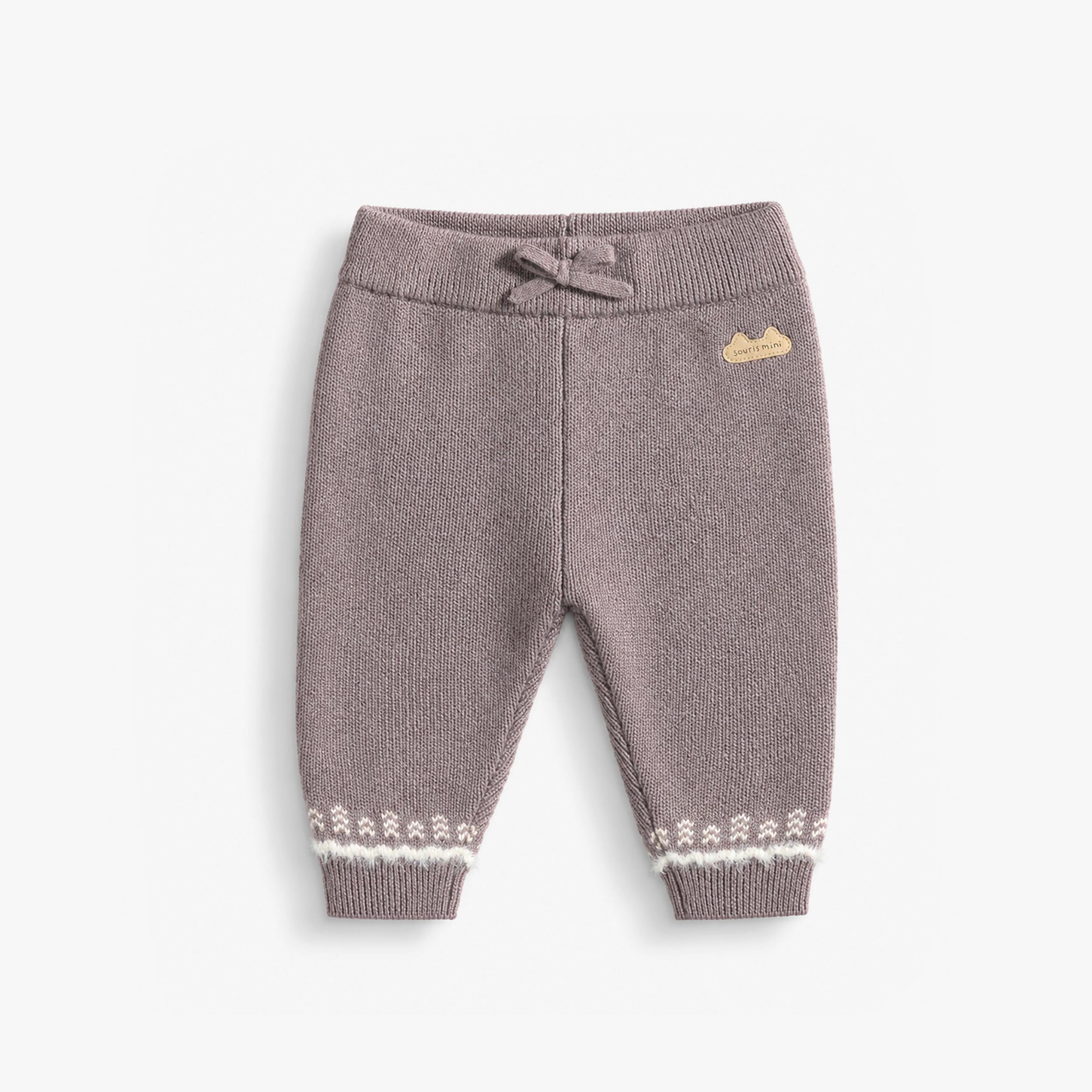 Pantalon en tricot gris mauve pour bebe garcon avec taille elastique a cordon, chevilles cotelees et motif jacquard au bas des jambes. - Souris Mini