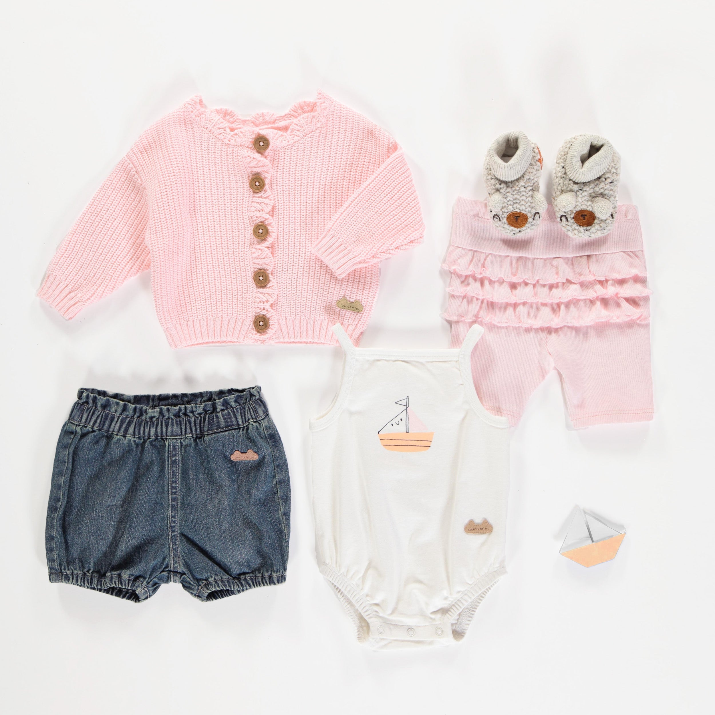 White thin straps bodysuit with sailboat illustration in jersey, newborn