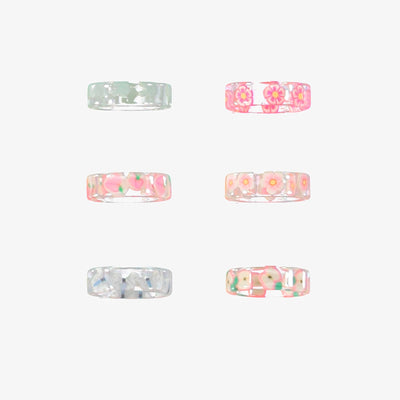 Ensemble de bagues colorées en résine, enfant || Set of colored resin rings, child
