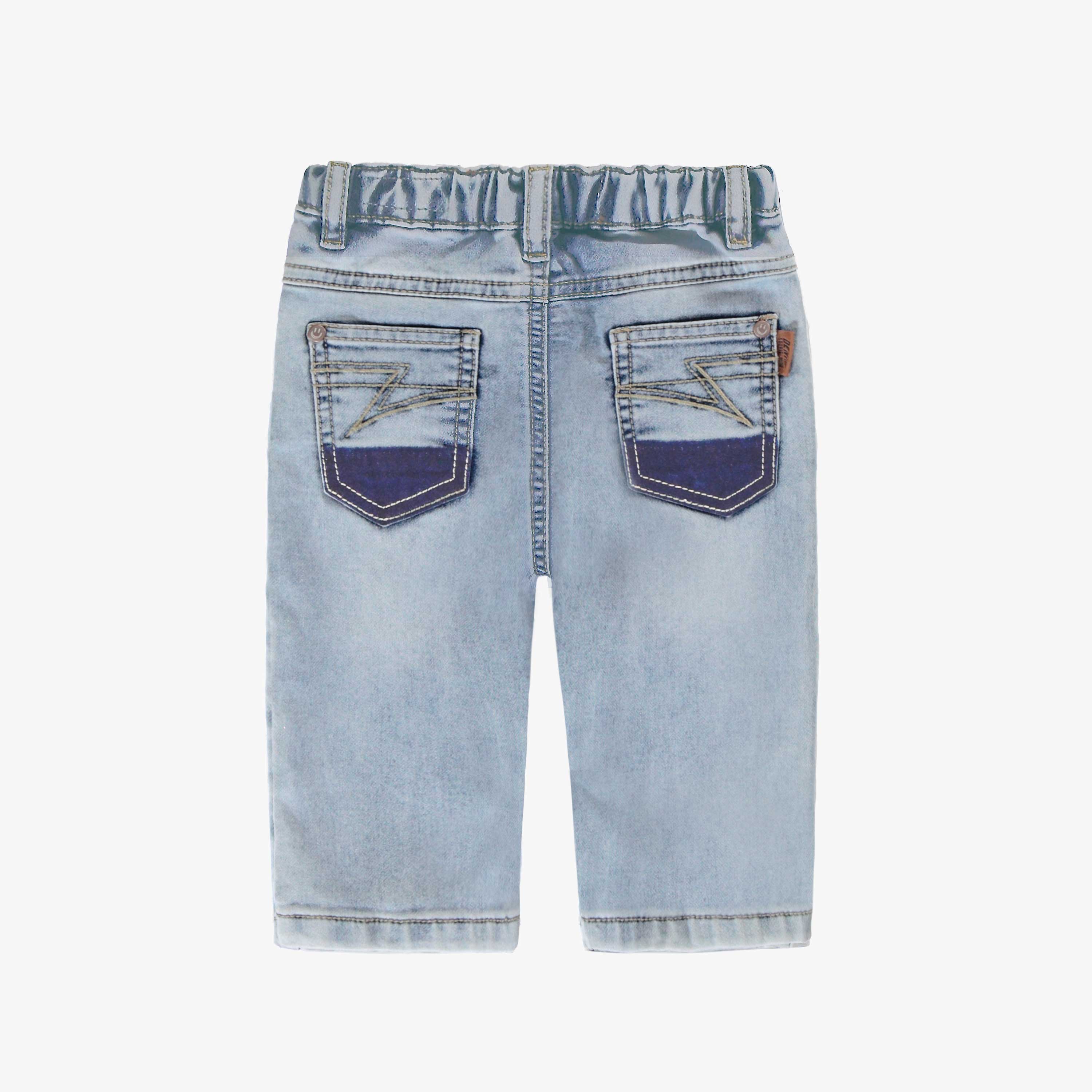Dos du jean bleu pâle avec poches contrastantes, bébé