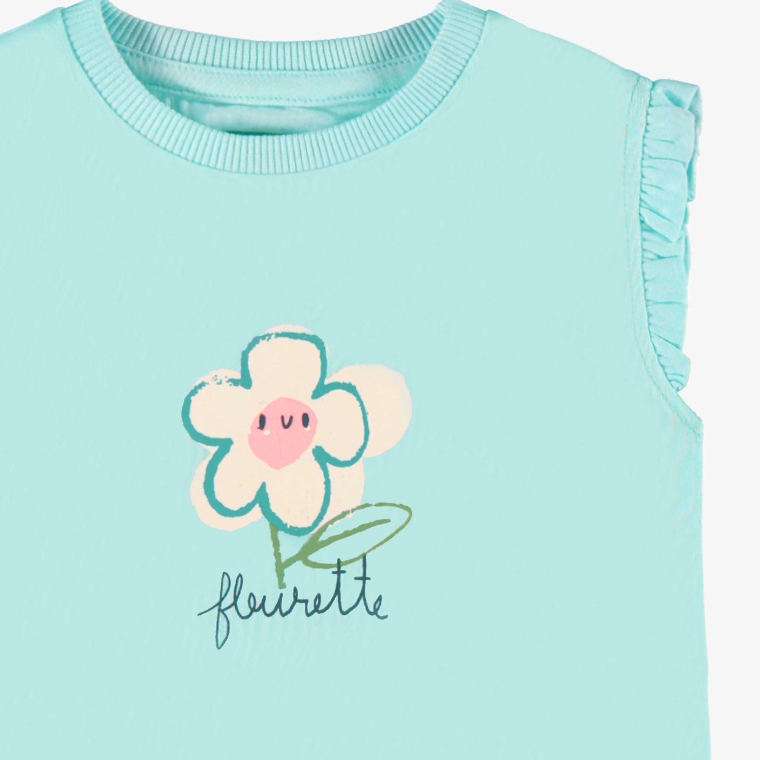 Détail du t-shirt sans manches bleu avec illustration, bébé