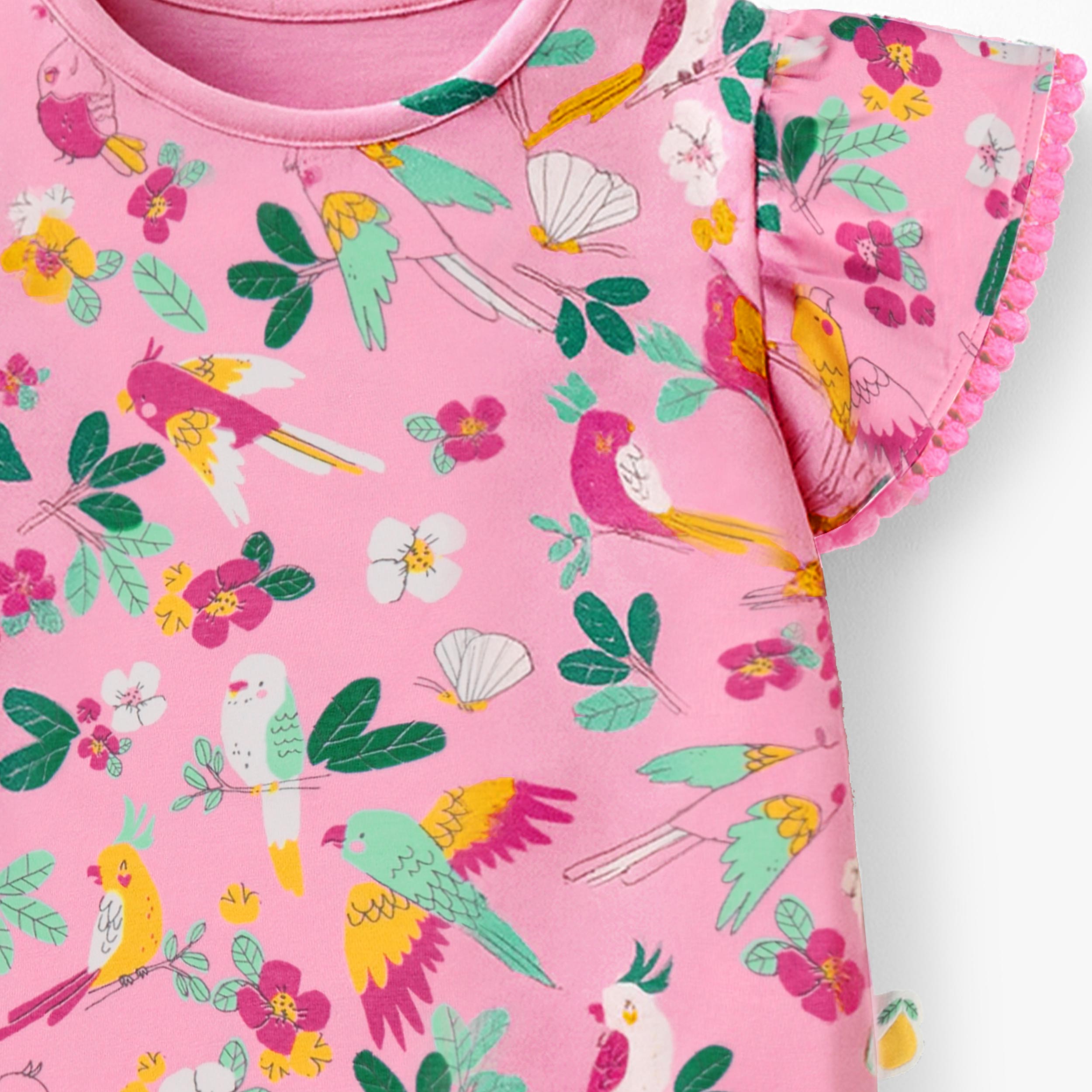 Zoom du T-shirt rose à motifs tropicaux, bébé