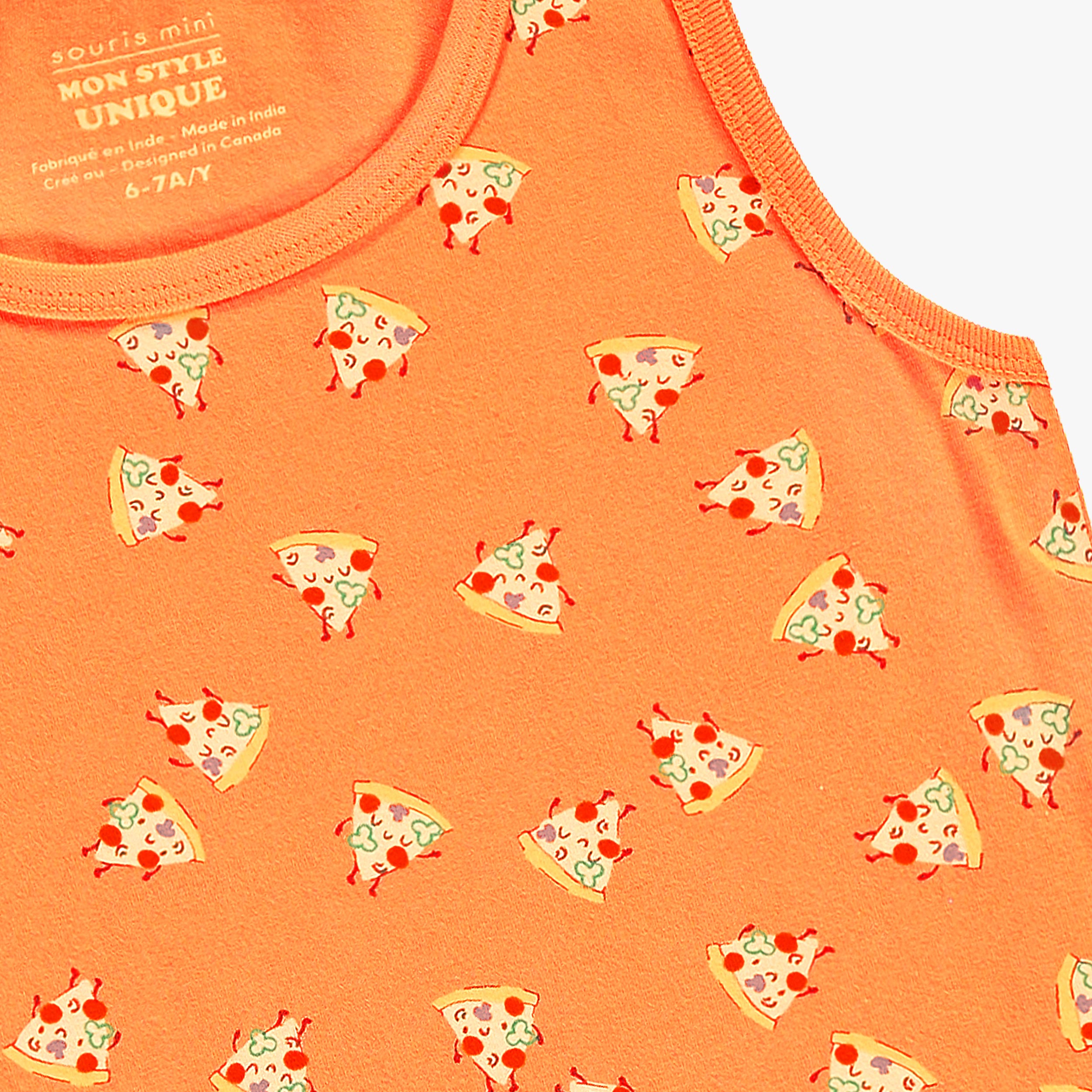 Zoom détails du camisole orange à motifs de pizzas, enfant