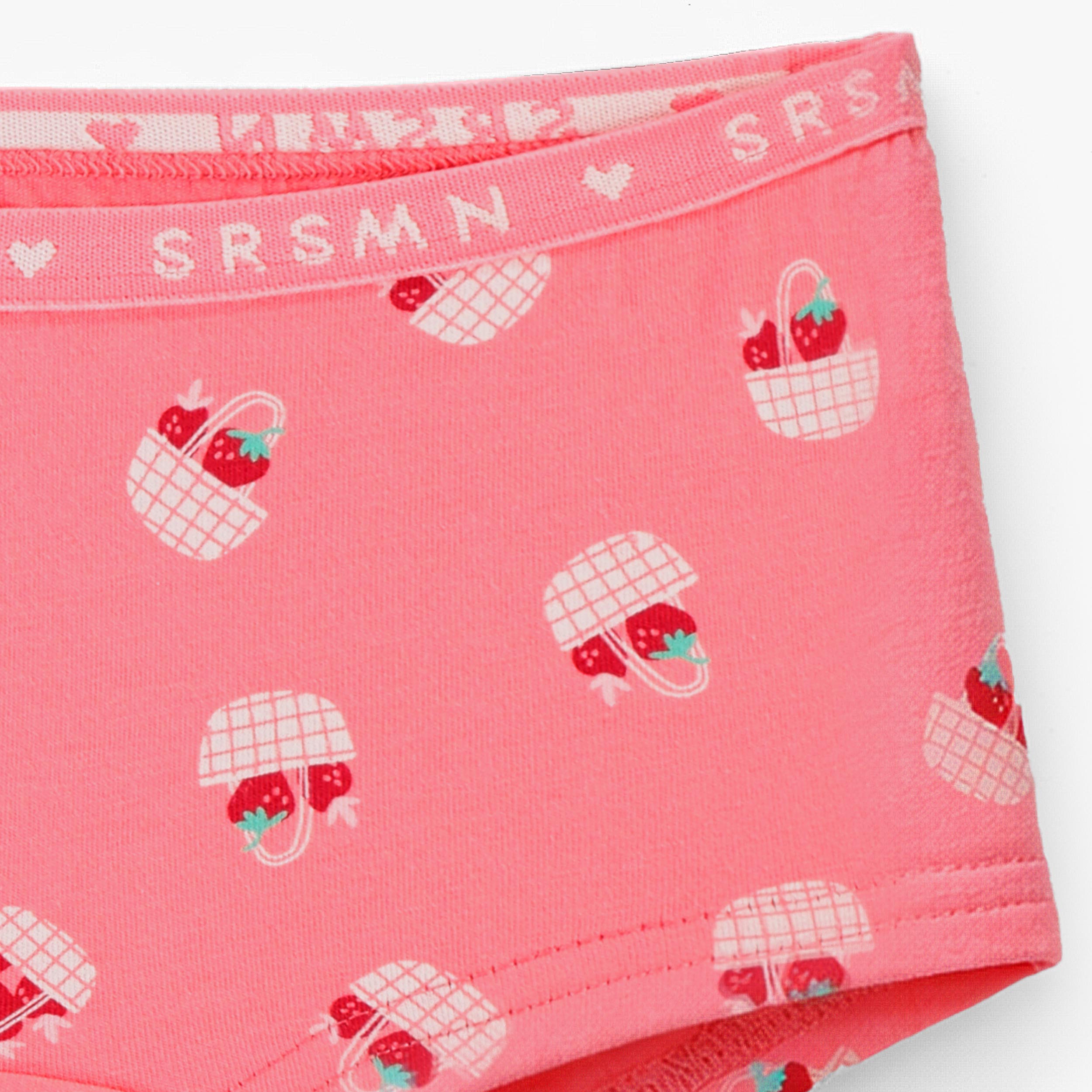 Zoom détails de la culotte garçonne rose foncé à motifs de paniers de fraises, enfant