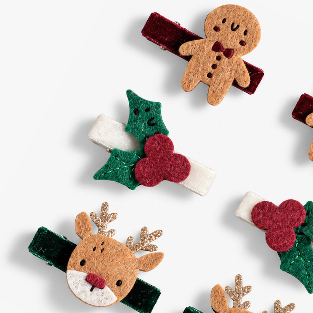 Set of six holiday print hair clips, child