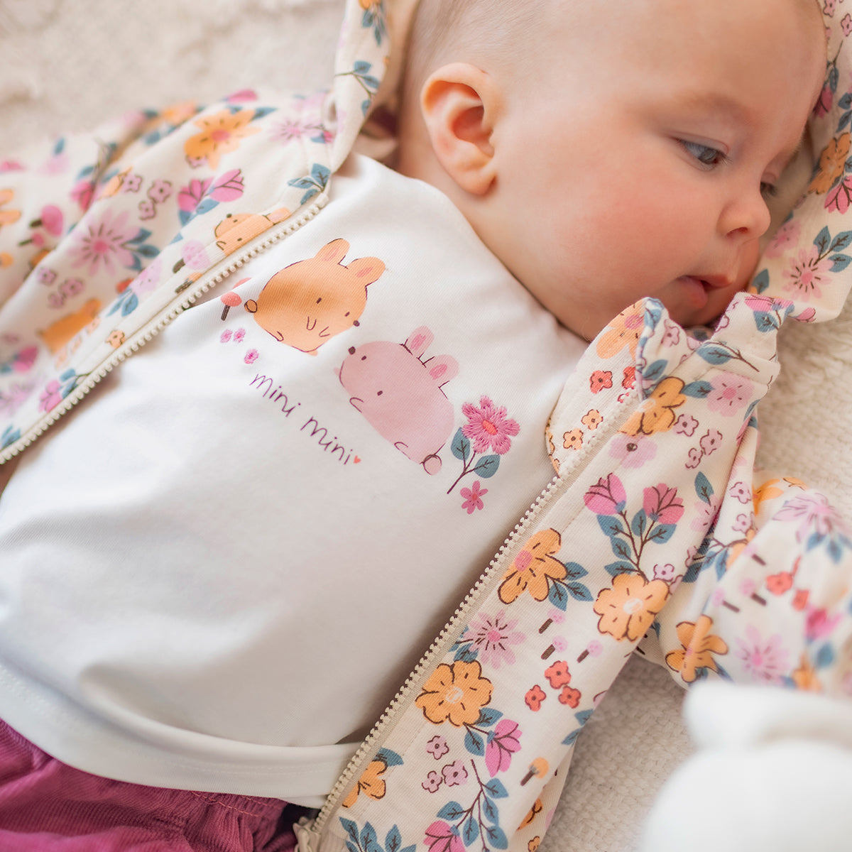 T-shirt crème à illustration de lapins, bébé