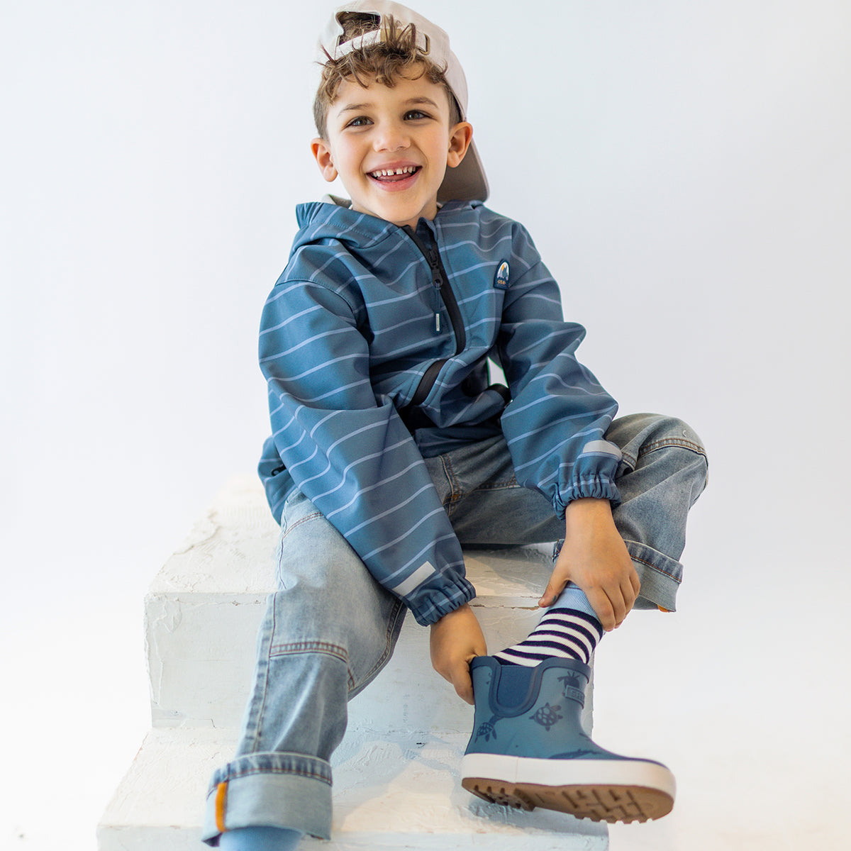 Manteau bleu en coquille souple avec rayures, enfant