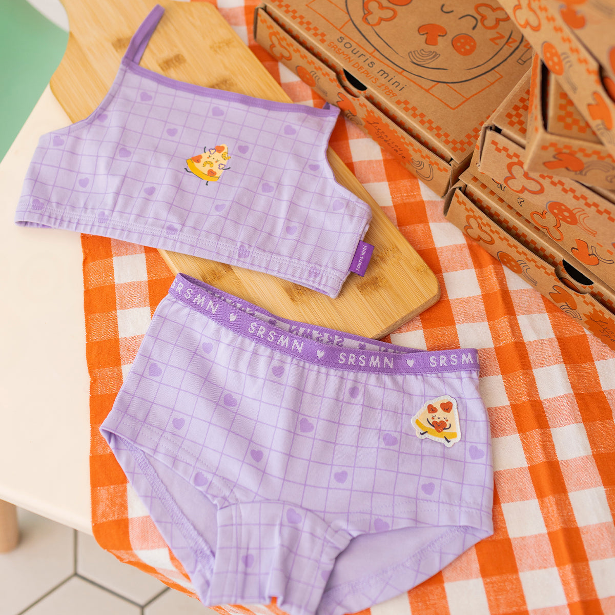 Short purple camisole with hearts and pizza, child