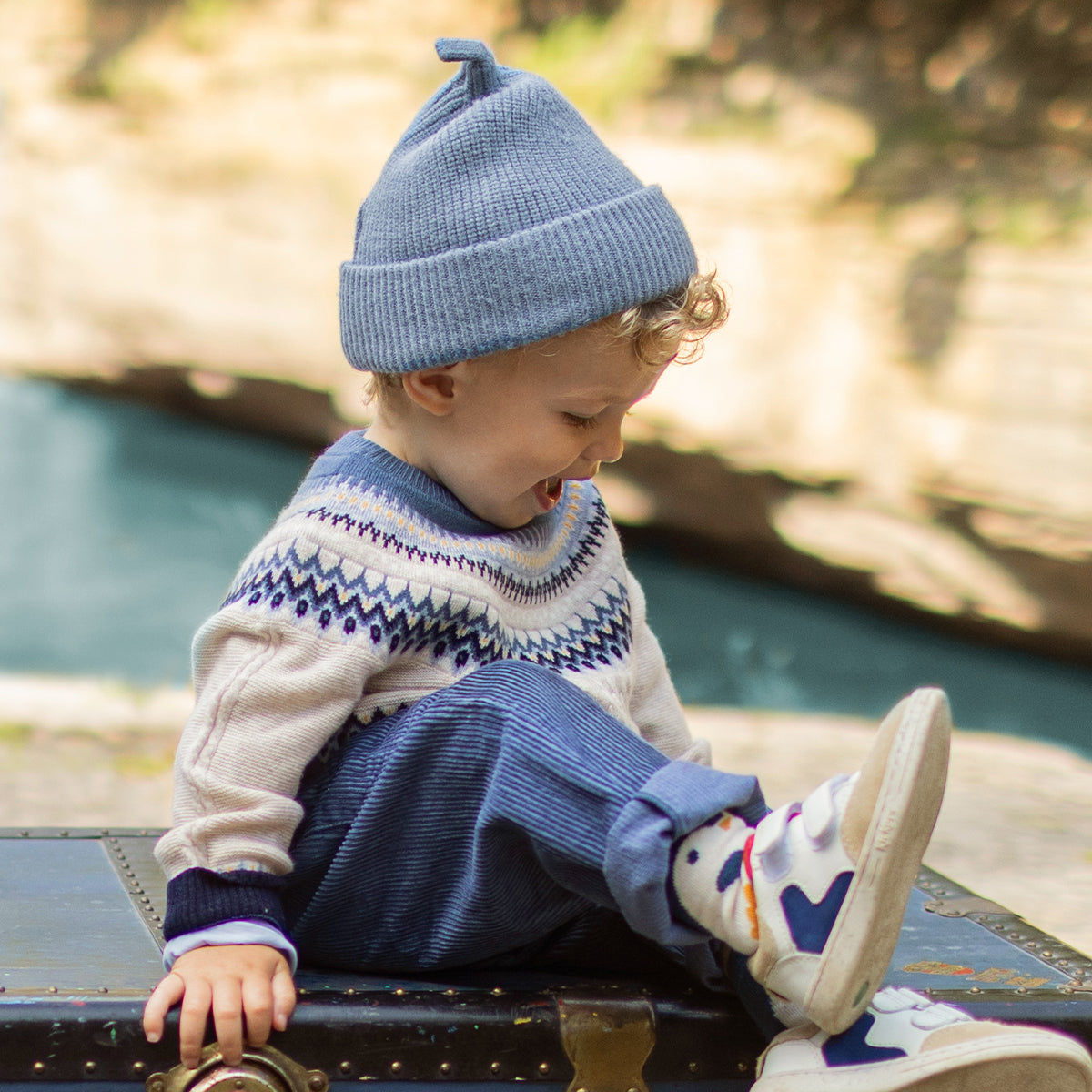 Pantalon bleu en velours côtelé à jambe droite, bébé
