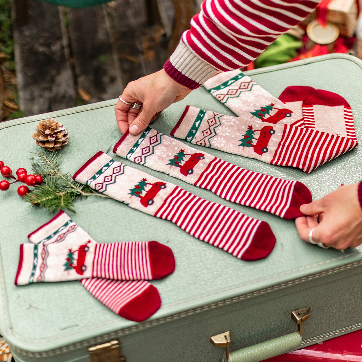 Chaussettes crème à imprimé des Fêtes, adulte
