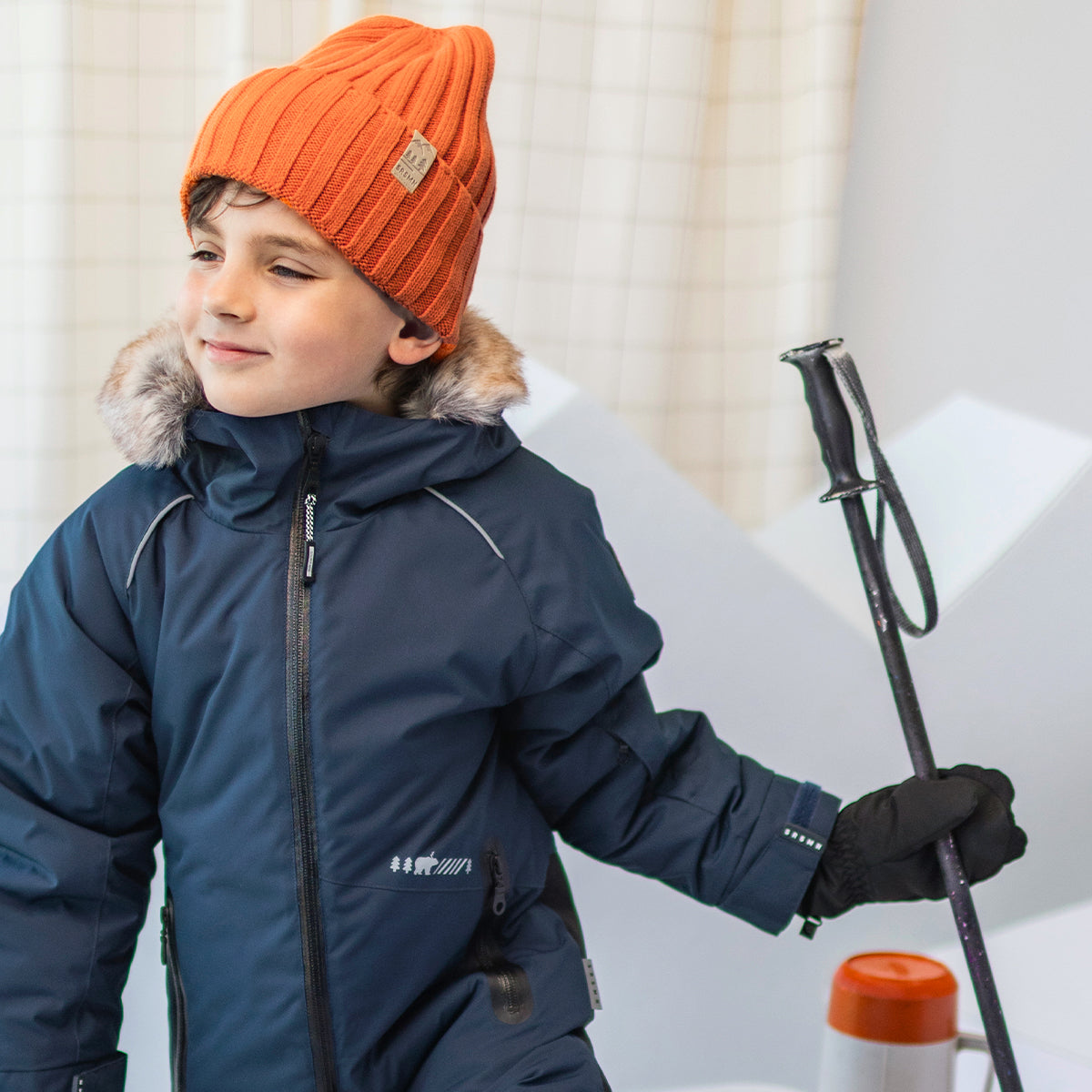 Habit de neige une pièce marine, enfant