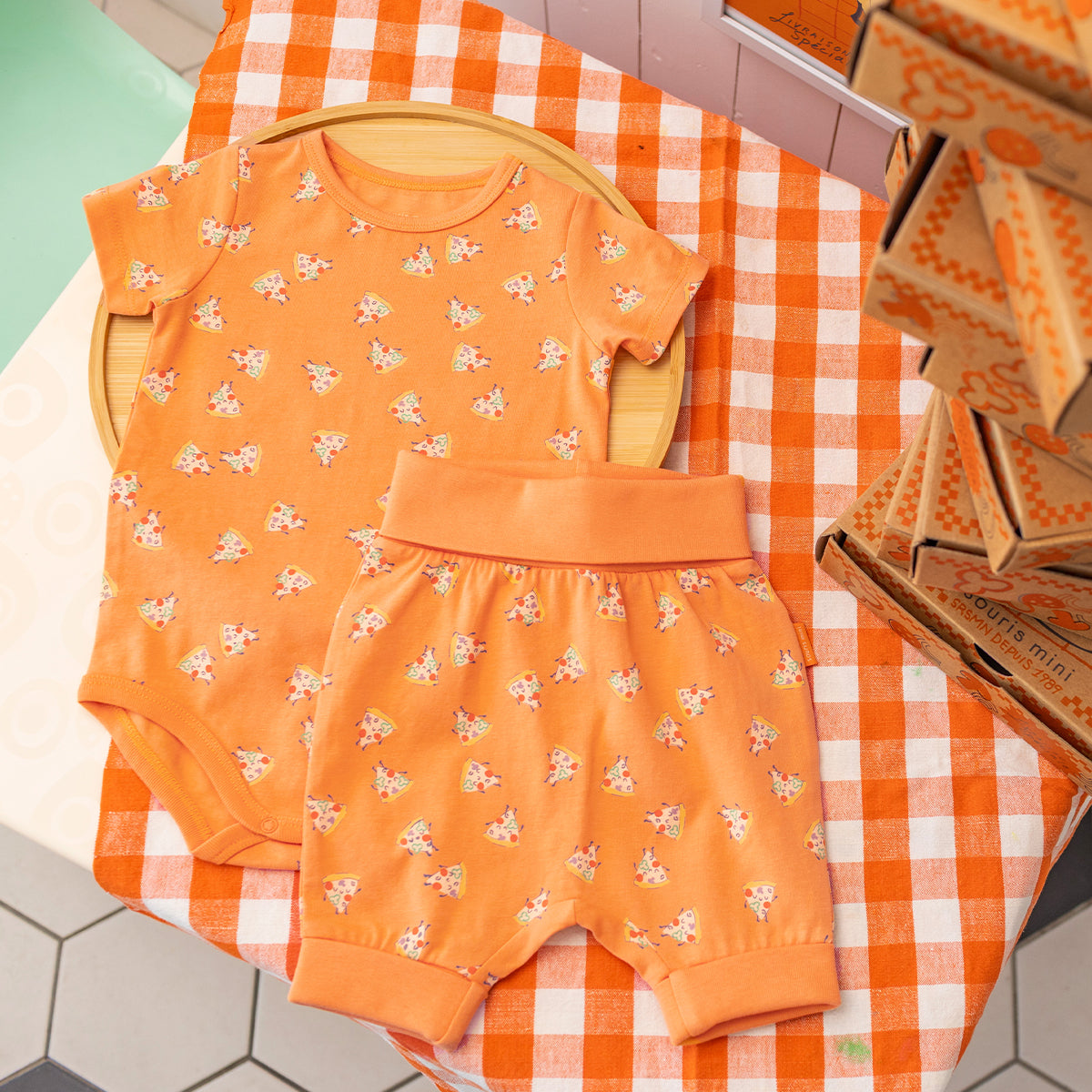 Cache-couche orange à motifs de pizzas, bébé