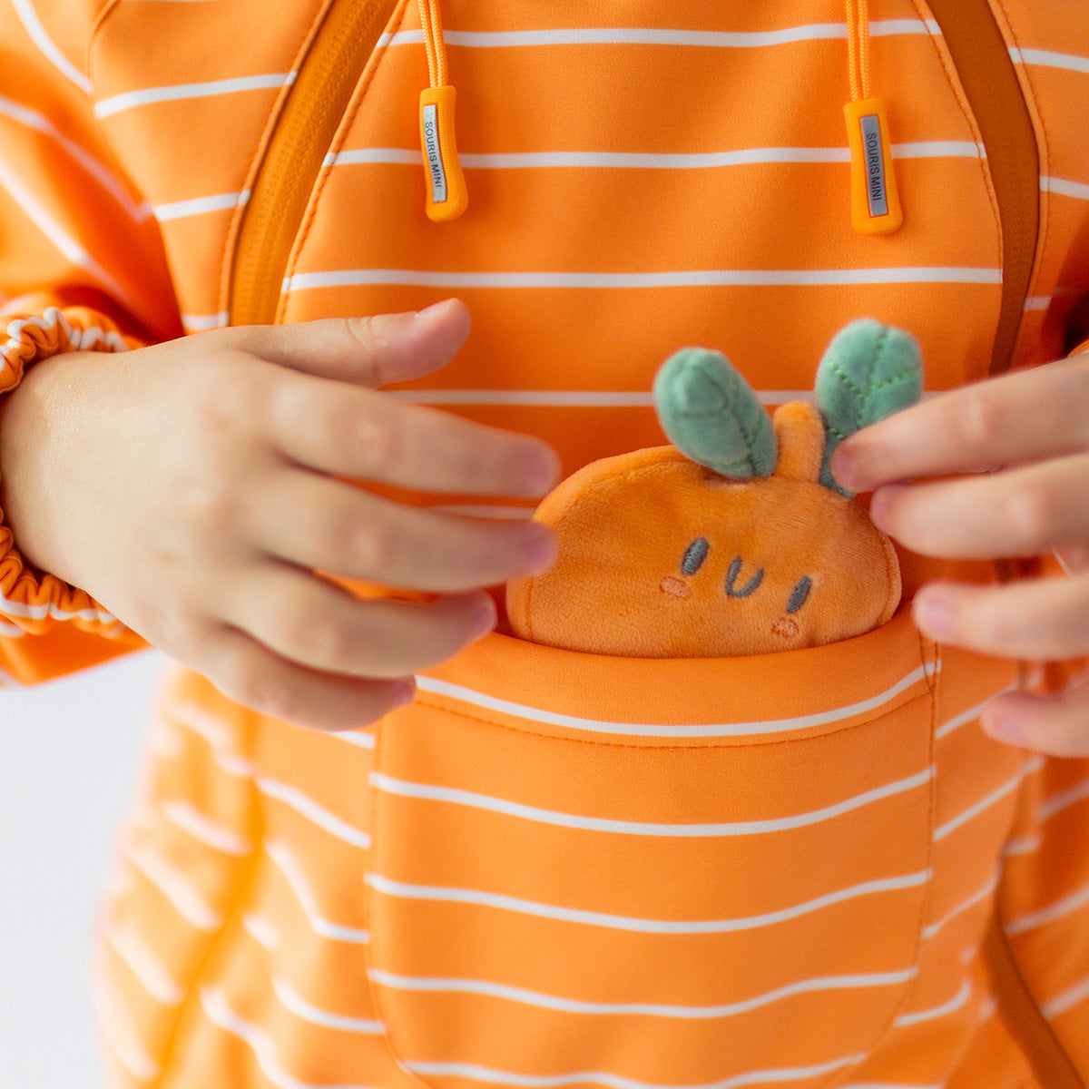 Manteau une pièce orange en coquille souple avec rayures, bébé