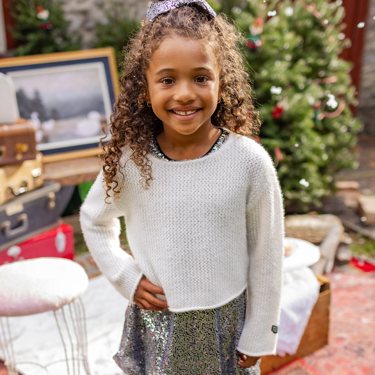 Chandail crème en maille à coupe courte, enfant